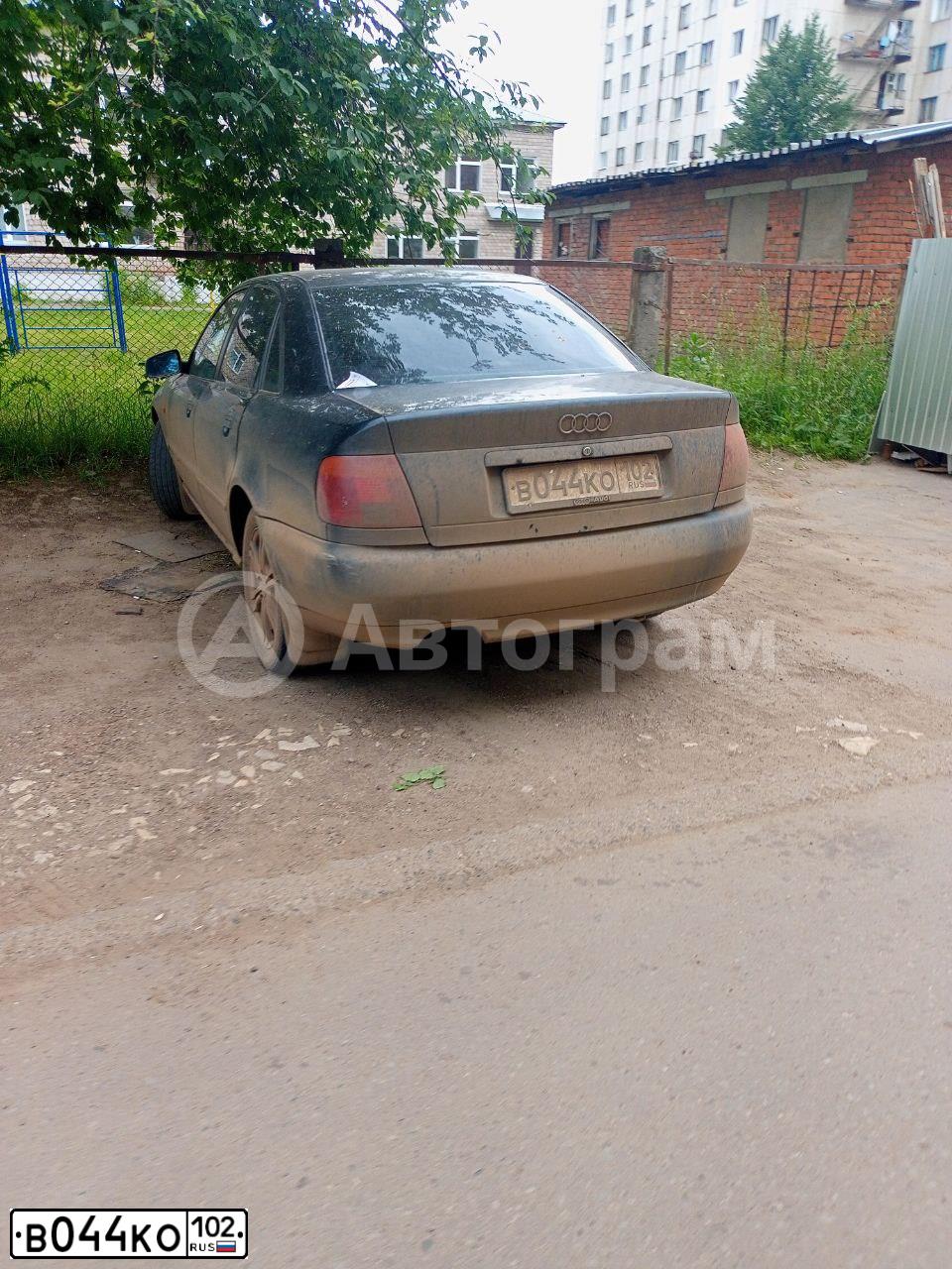 Фото автомобиля AUDI A4, 1995 — госномер В044КО102. Цвет: ЧЕРНЫЙ