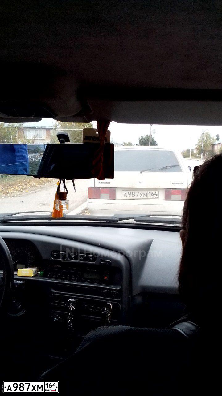 Фото автомобиля LADA 2114 SAMARA, 2012 — госномер А987ХМ164. Цвет: Белый