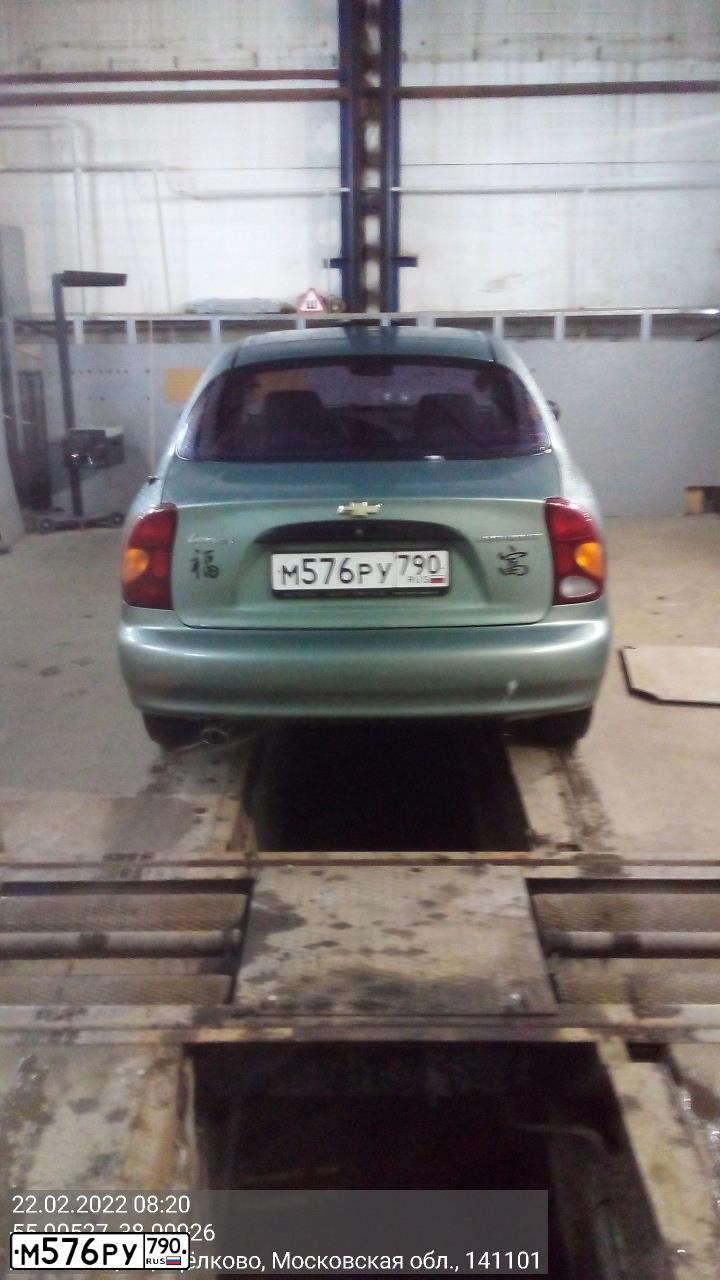 Фото автомобиля CHEVROLET LANOS, 2007 — госномер Т937СЕ797. Цвет: ОЛИВКОВЫЙ