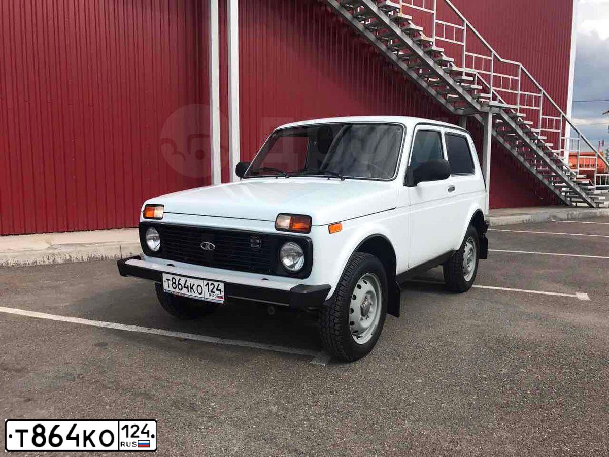 Фото автомобиля LADA 2121 NIVA, 2013 — госномер А298НТ124. Цвет: Белый