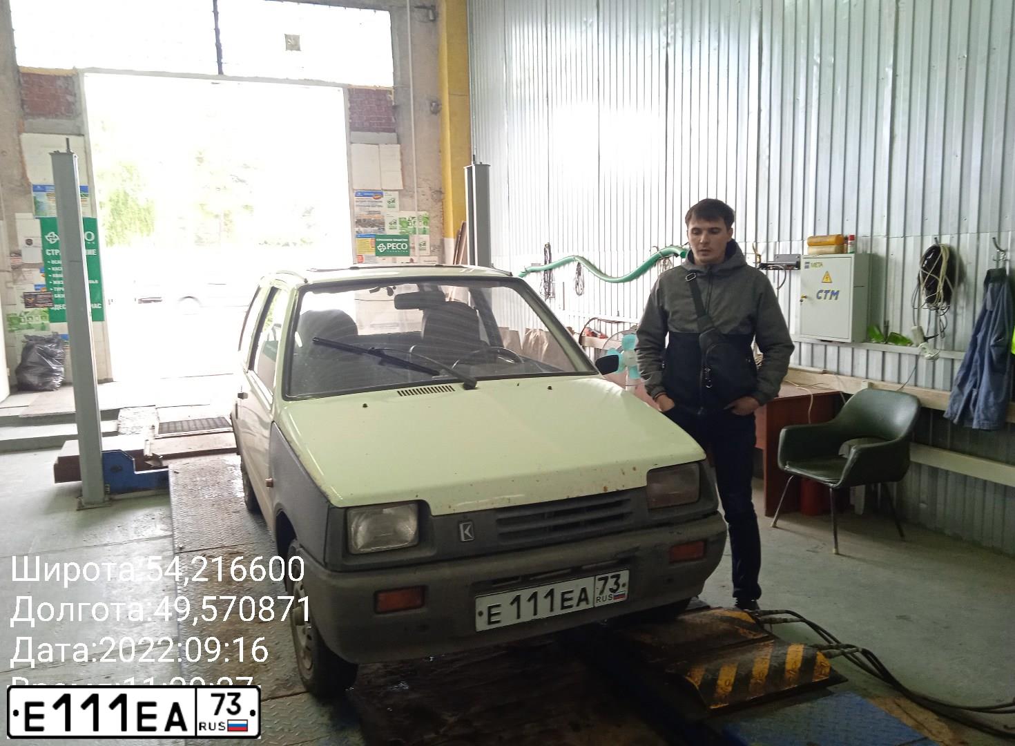 Фото автомобиля SEAZ OKA, 1997 — госномер Е111ЕА73. Цвет: СЕРЫЙ СВЕТЛЫЙ