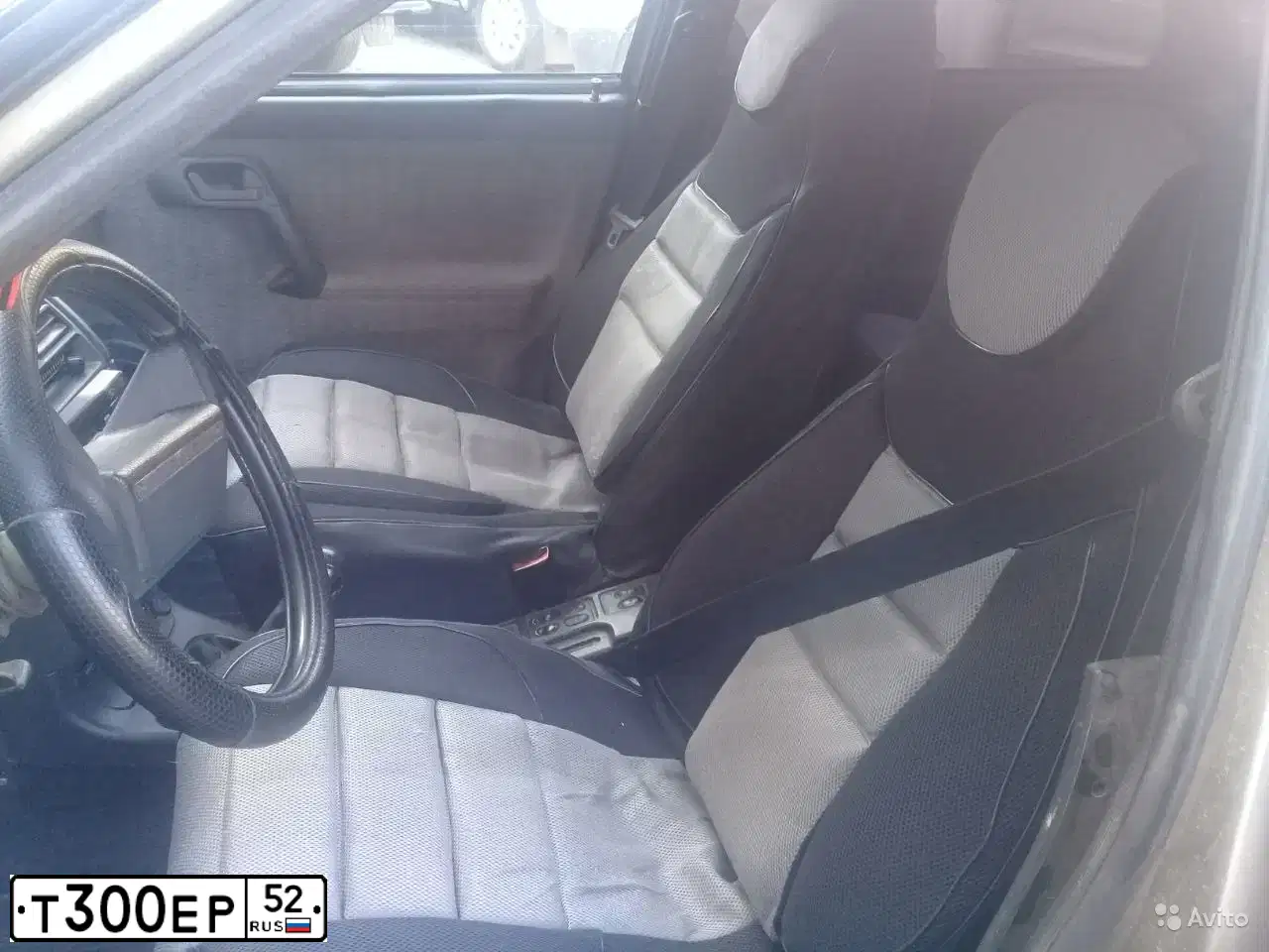 Фото автомобиля LADA 2112 LADA, 2002 — госномер Т300ЕР52. Цвет: СЕРО-ЗЕЛЕНЫЙ