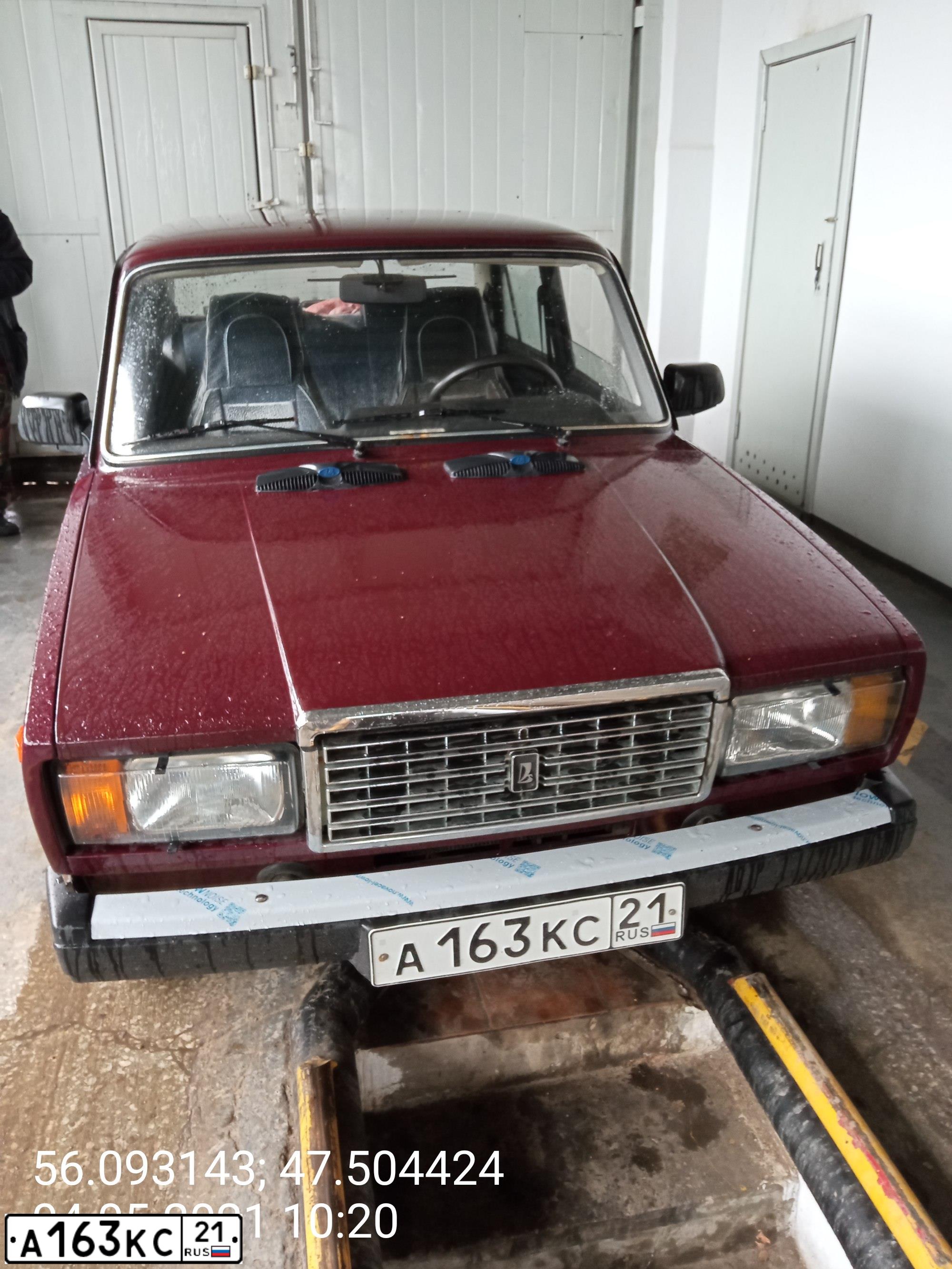 Фото автомобиля LADA 2107, 2008 — госномер А163КС21. Цвет: ТЕМНО-ВИШНЕВЫЙ