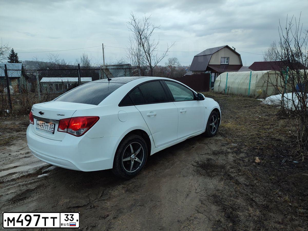 Фото автомобиля CHEVROLET CRUZE, 2013 — госномер М497ТТ33. Цвет: БЕЛЫЙ