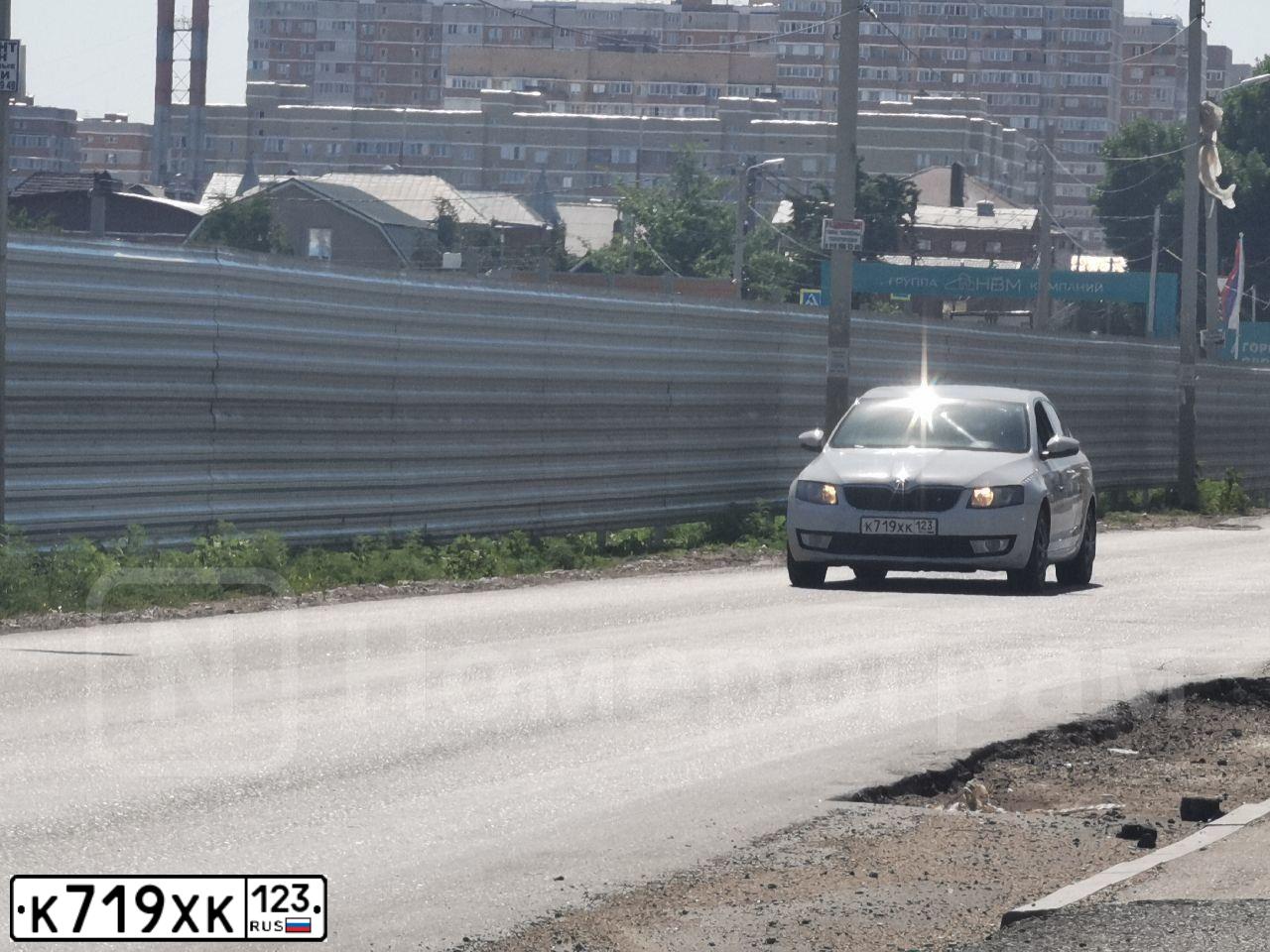 Фото автомобиля SKODA OCTAVIA, 2014 — госномер О169СН196. Цвет: Белый
