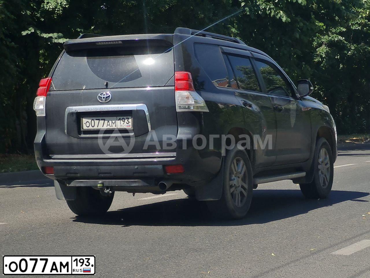 Фото автомобиля TOYOTA LANDCRUISER, 2013 — госномер О077АМ193. Цвет: ЧЕРНЫЙ