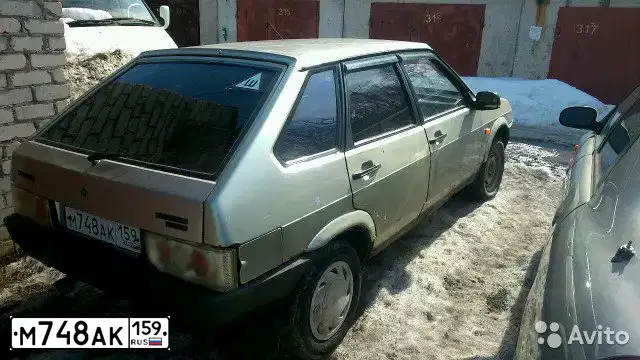 Фото автомобиля LADA 2109 SAMARA, 2003 — госномер М748АК159. Цвет: СЕРЕБРИСТО-БЕЖЕВЫЙ