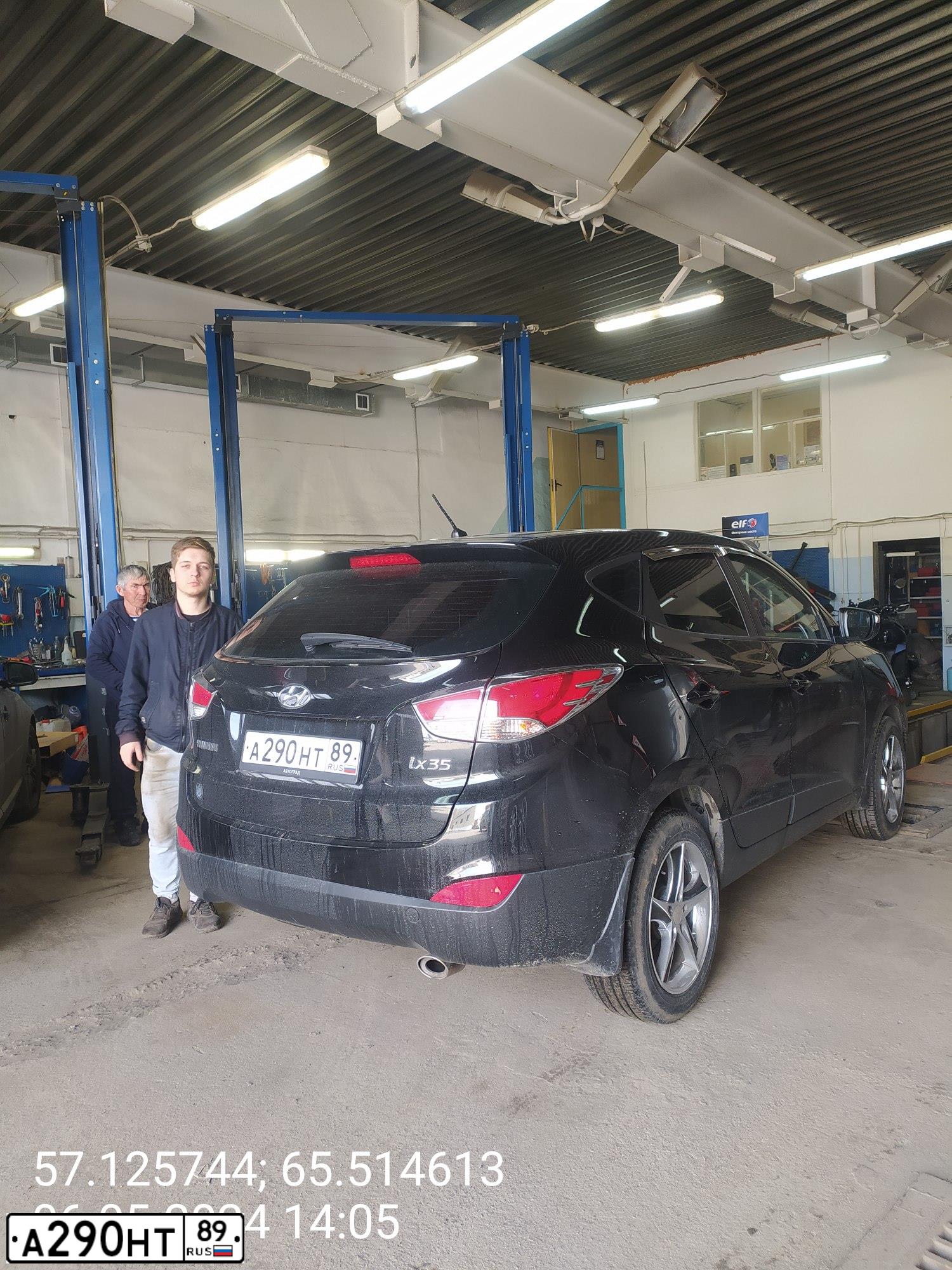 Фото автомобиля HYUNDAI IX35, 2011 — госномер А812АС172. Цвет: ЧЕРНЫЙ