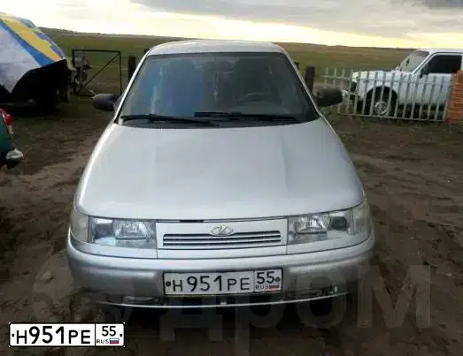 Фото автомобиля LADA 2112, 2007 — госномер В408АУ155. Цвет: СВЕТЛО-СЕРЕБРИСТЫЙ  МЕТАЛЛИК