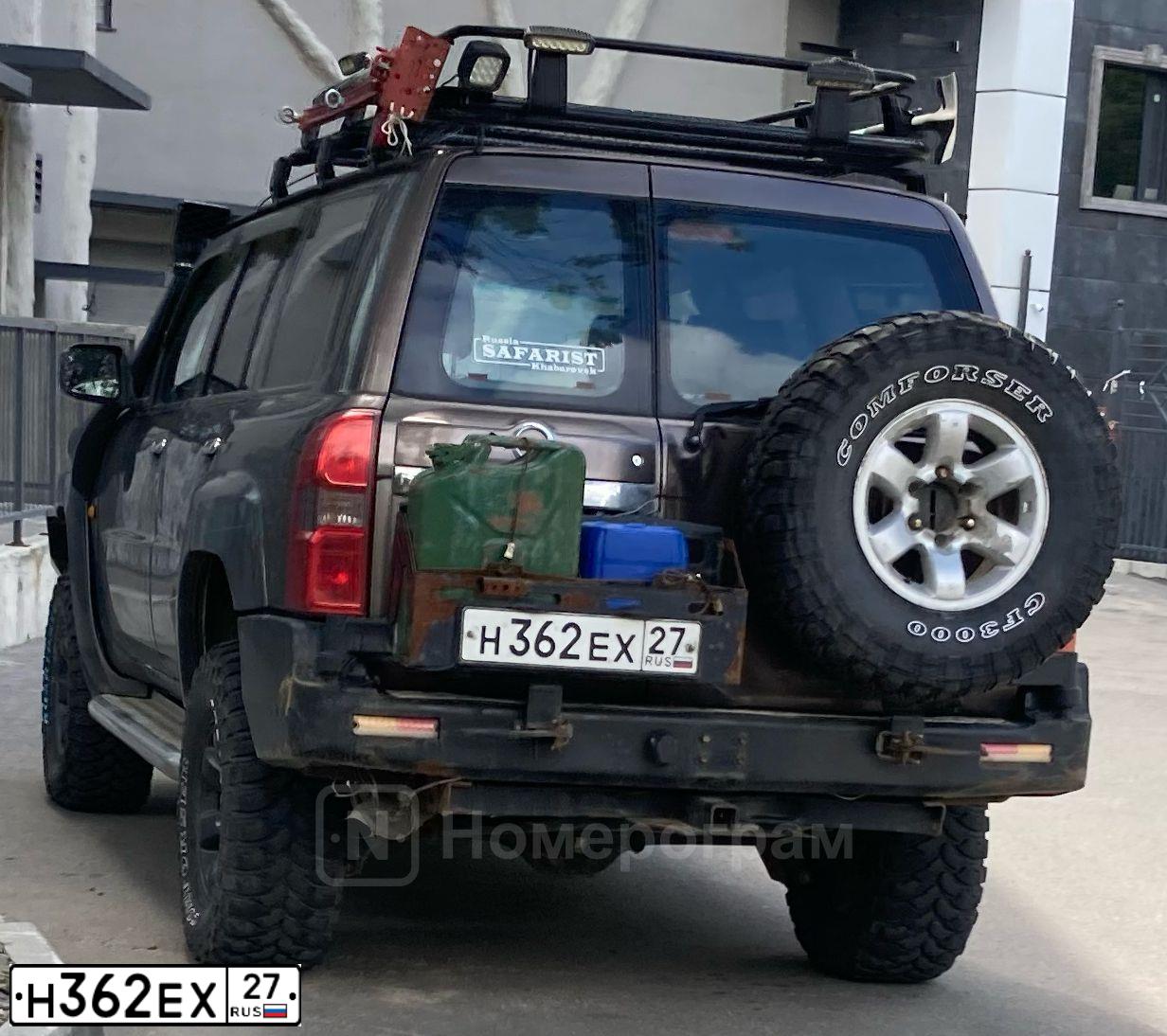 Фото автомобиля NISSAN PATROL, 2007 — госномер Н362ЕХ27. Цвет: СВЕТЛО-КОРИЧНЕВЫЙ