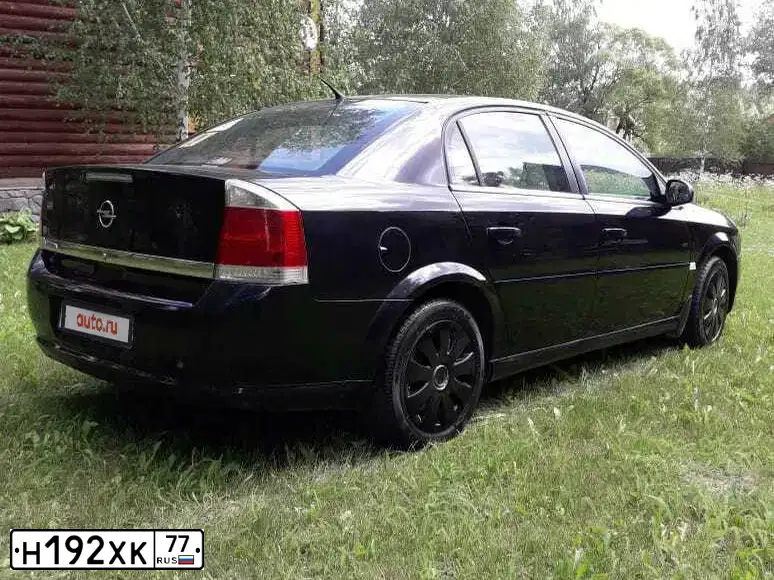 Фото автомобиля OPEL VECTRA, 2008 — госномер У152РУ33. Цвет: ЧЕРНЫЙ