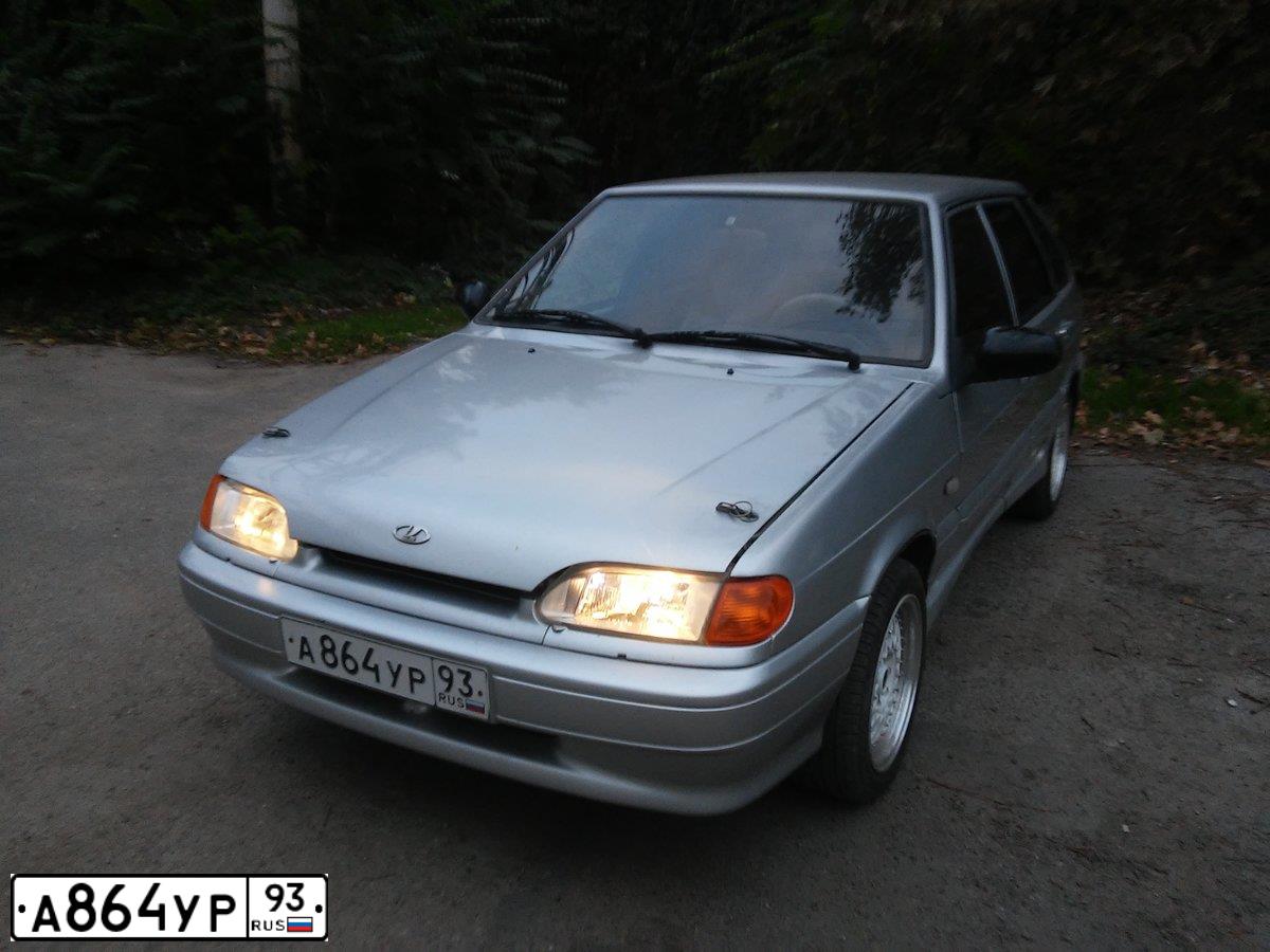 Фото автомобиля LADA 2114 SAMARA, 2004 — госномер К560ТО82. Цвет: СЕРЕБРИСТЫЙ