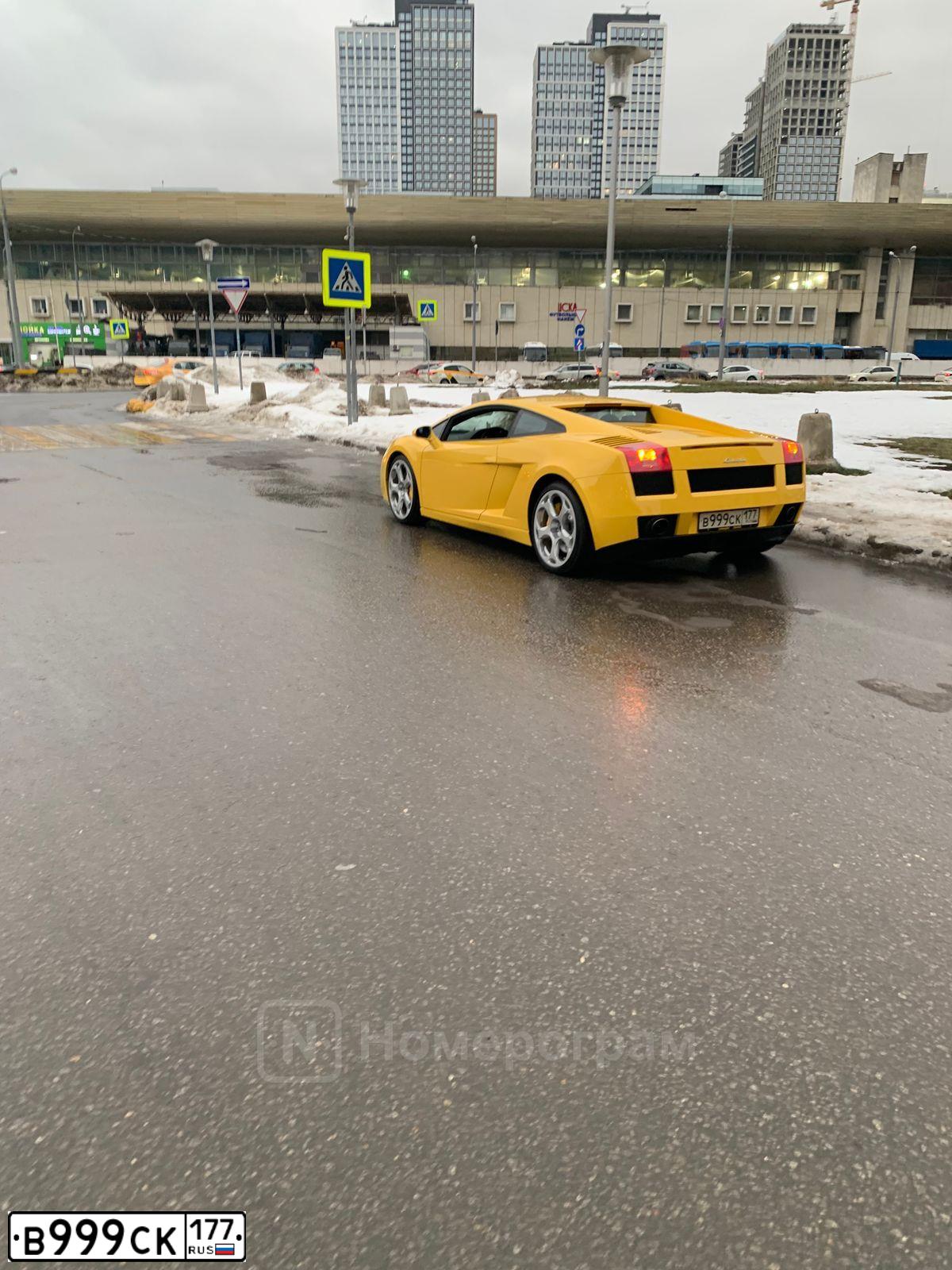 Фото автомобиля LAMBORGHINI GALLARDO, 2004 — госномер В999СК177. Цвет: ЖЕЛТЫЙ