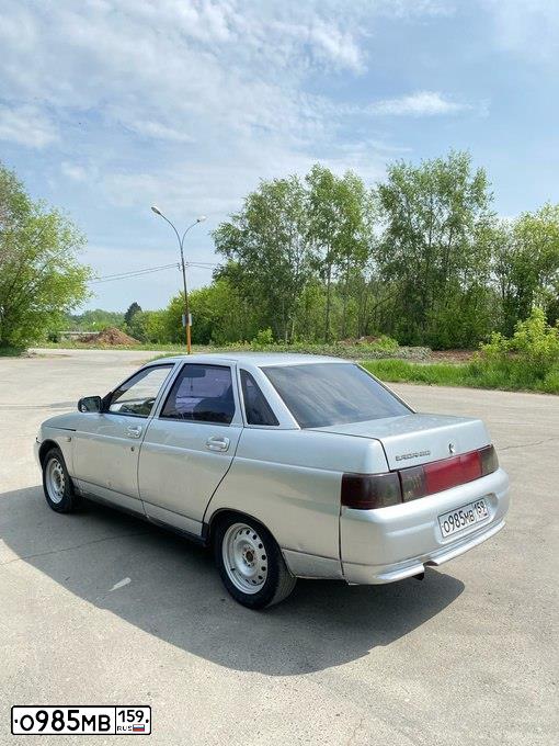 Фото автомобиля LADA 2110, 2001 — госномер О056ОС159. Цвет: СВЕТЛО-СЕРЕБРИСТЫЙ МЕТ.