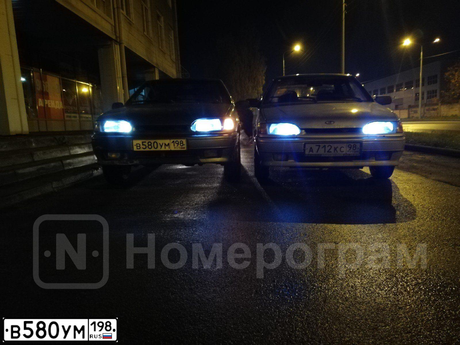 Фото автомобиля LADA 2114 SAMARA, 2008 — госномер В580УМ198. Цвет: СРЕДНИЙ СЕРО-ЗЕЛЕНЫЙ МЕТ