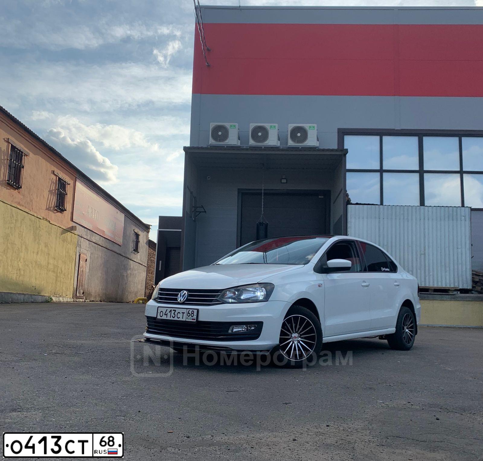 Фото автомобиля VOLKSWAGEN POLO, 2020 — госномер О413СТ68. Цвет: Белый