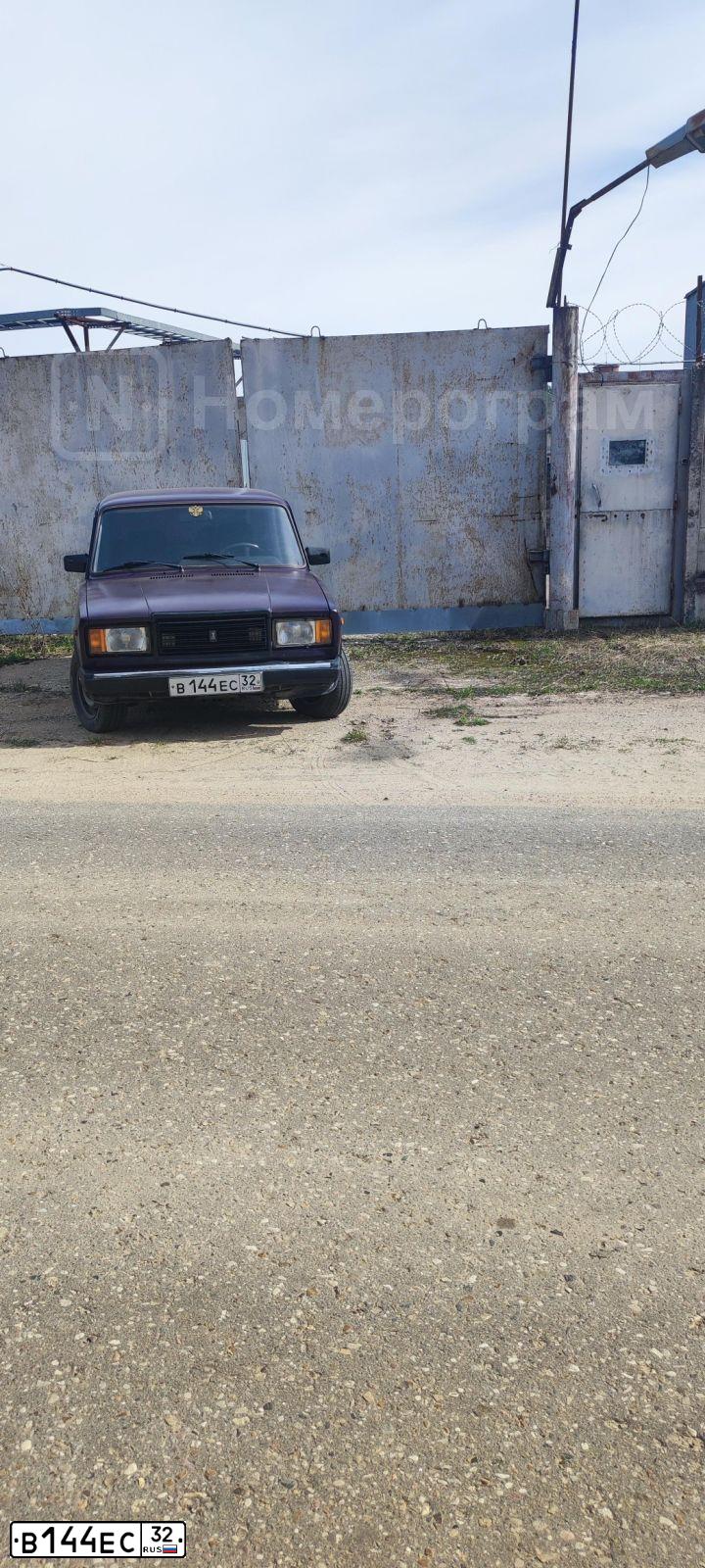 Фото автомобиля LADA 2107, 2001 — госномер А664УА790