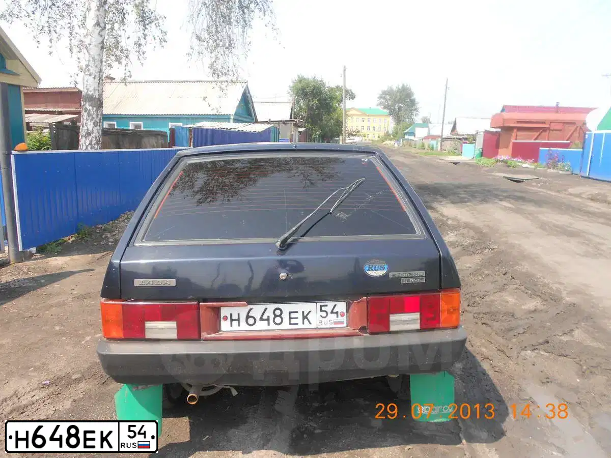 Фото автомобиля LADA 2109 SAMARA, 1996 — госномер Н648ЕК54. Цвет: ТЕМНО СИНИЙ