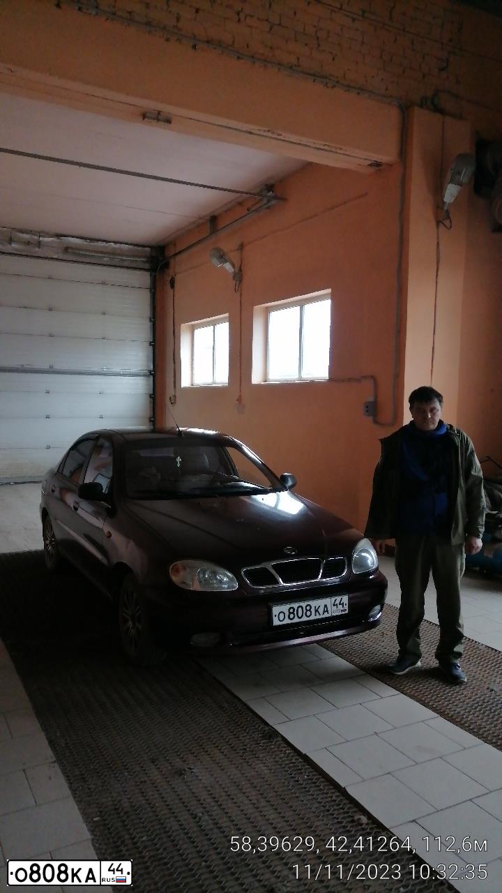 Фото автомобиля ZAZ CHANCE, 2011 — госномер О808КА44. Цвет: БОРДОВЫЙ