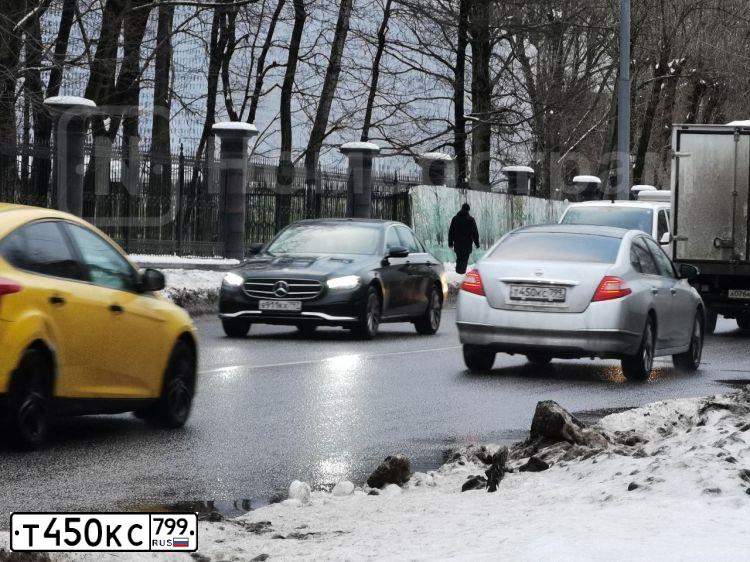 Фото автомобиля NISSAN TEANA, 2008 — госномер Т450КС799. Цвет: СЕРЕБРИСТЫЙ