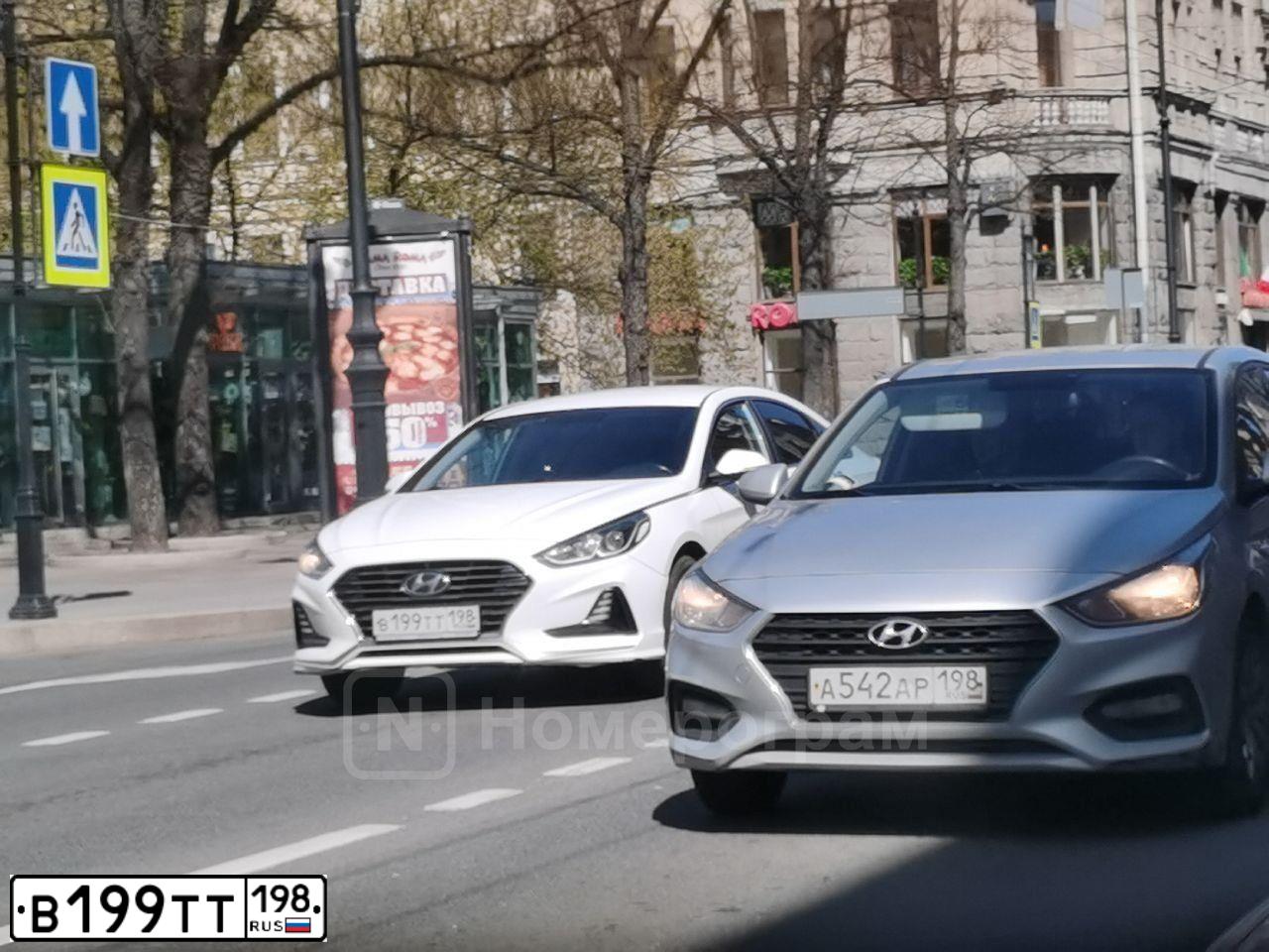 Фото автомобиля HYUNDAI I SONATA, 2019 — госномер В199ТТ198. Цвет: БЕЛЫЙ