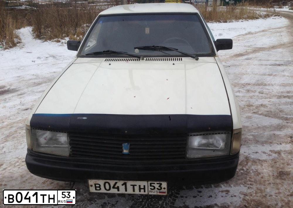 Фото автомобиля AZLK MOSKWITSCH 2141, 1996 — госномер Е395ОЕ198. Цвет: Белый
