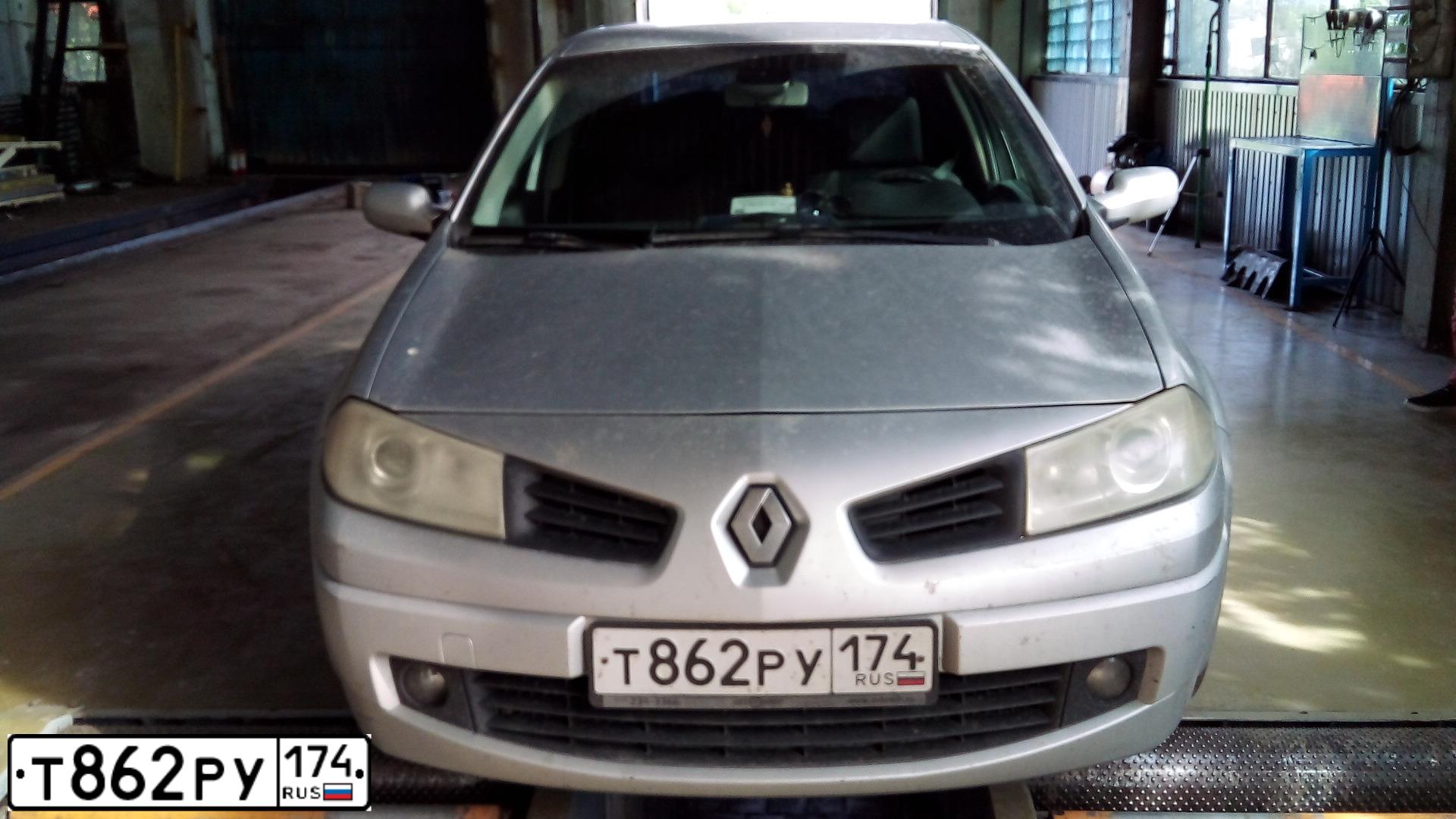 Фото автомобиля RENAULT MEGANE, 2007 — госномер Т862РУ174. Цвет: СЕРО-ГОЛУБОЙ