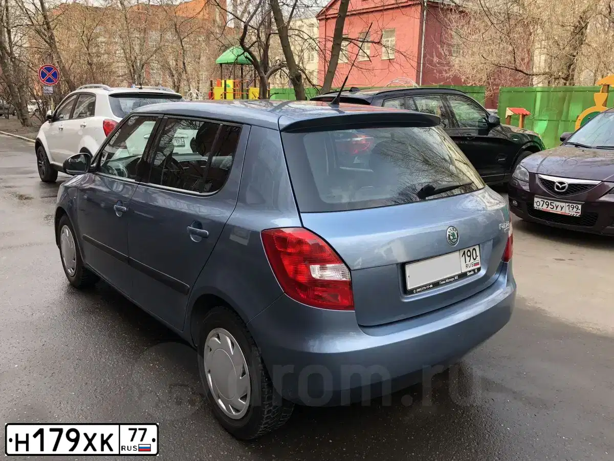 Фото автомобиля LADA 2106, 1998 — госномер В650СТ46. Цвет: СВЕТЛО-БЕЖЕВЫЙ