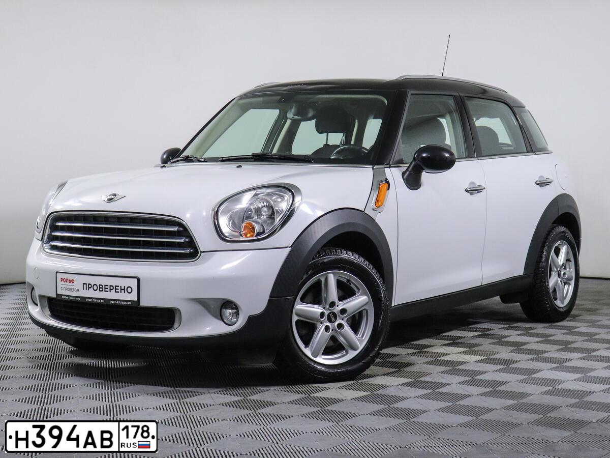 Фото автомобиля MINI MINI COOPER КУПЕР COUNTRYMAN, 2012 — госномер Н520АА977. Цвет: Белый
