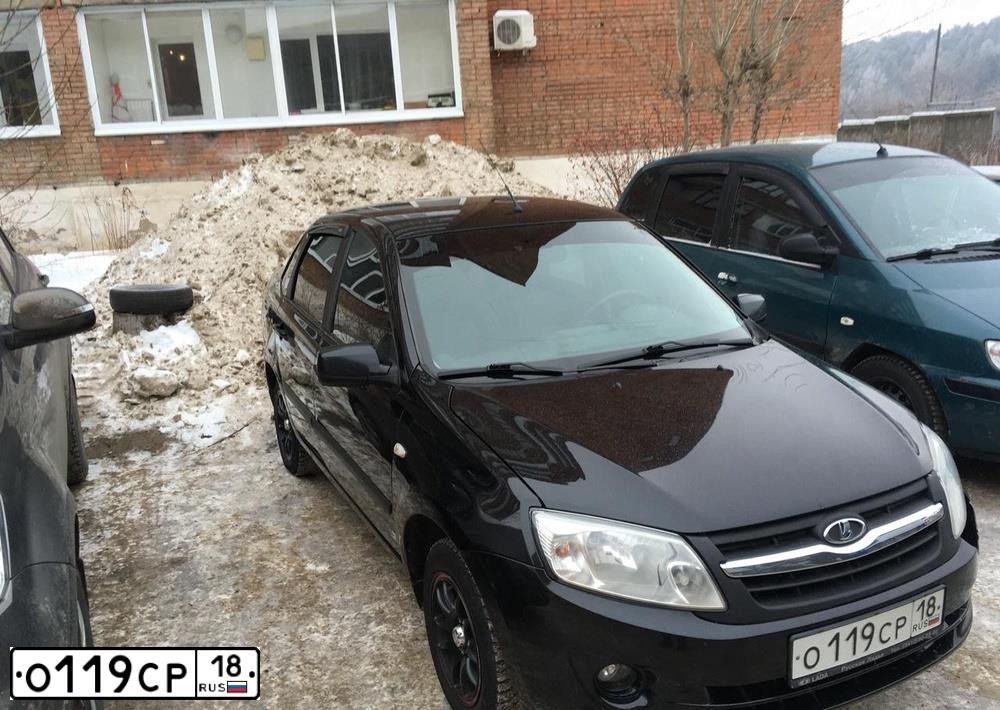 Фото автомобиля LADA GRANTA, 2014 — госномер К451СС18. Цвет: Сине-Черный