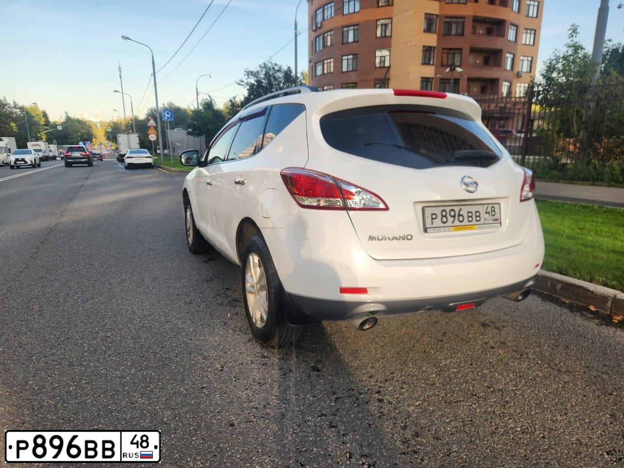 Фото автомобиля NISSAN MURANO, 2013 — госномер Р896ВВ48. Цвет: Белый