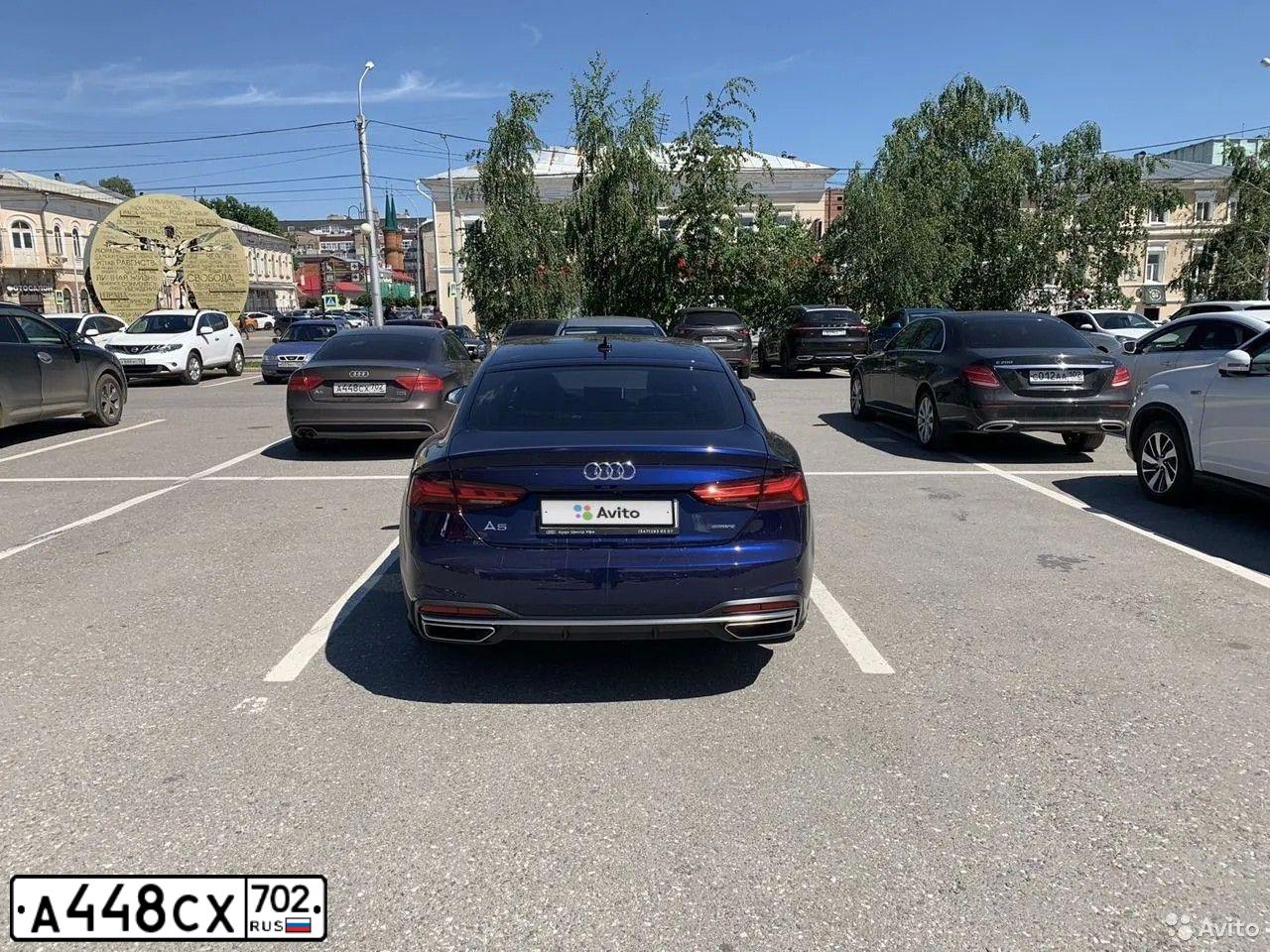 Фото автомобиля AUDI A5, 2015 — госномер Е800ТС196. Цвет: Коричневый