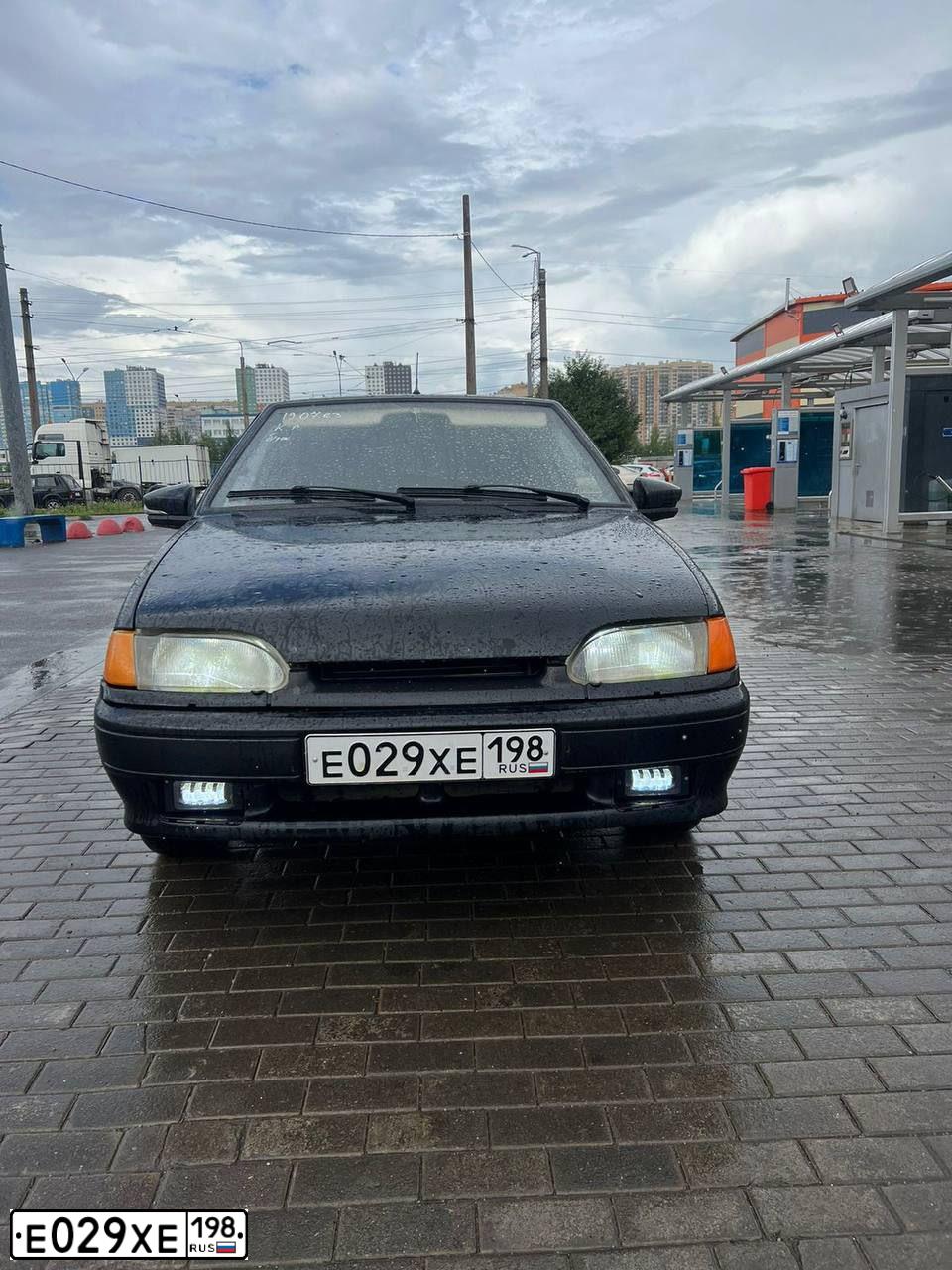 Фото автомобиля LADA 2114 SAMARA, 2007 — госномер Е029ХЕ198. Цвет: СРЕДНИЙ СЕРО-ЗЕЛЕНЫЙ МЕТ