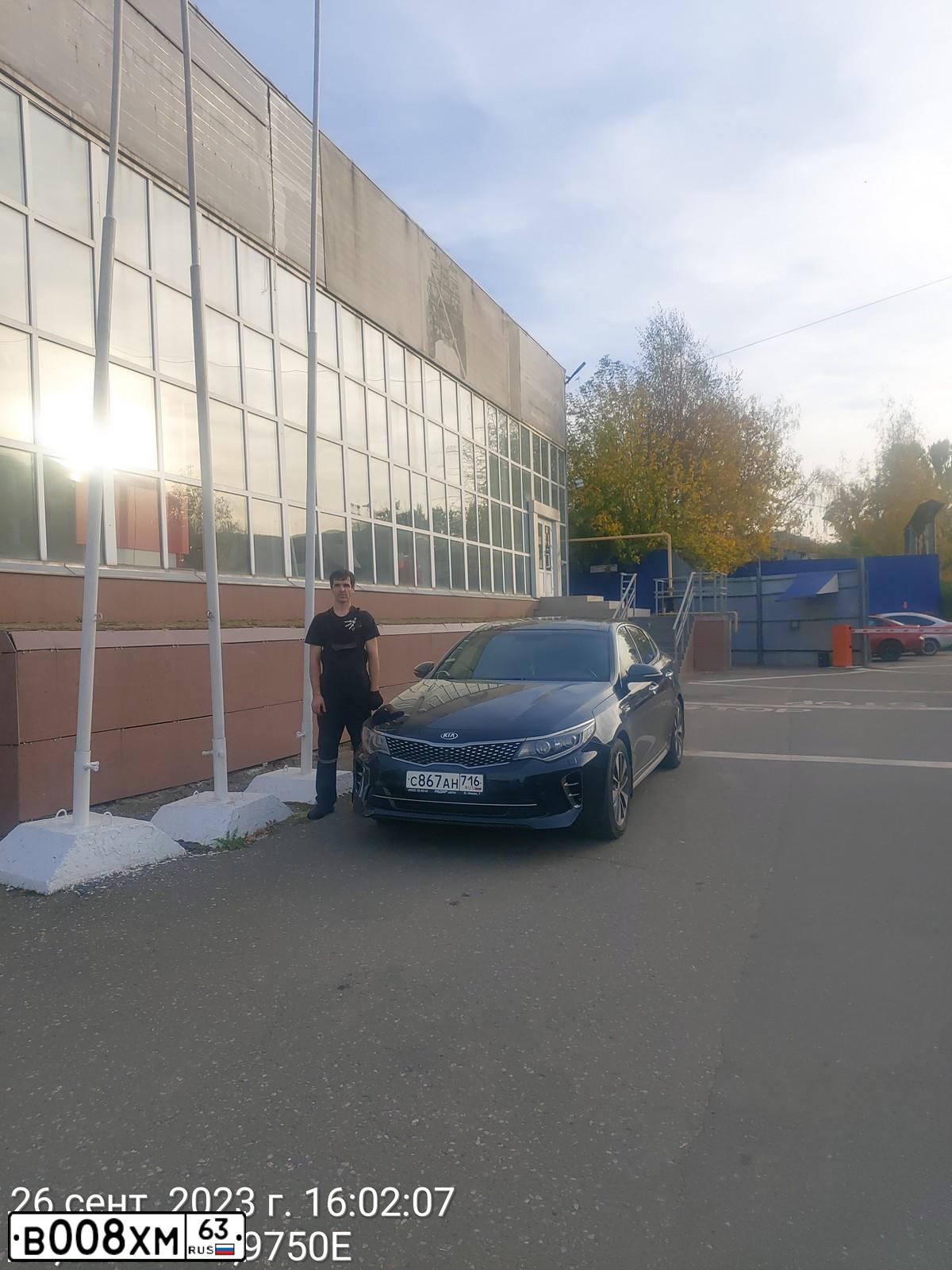 Фото автомобиля KIA MAGENTIS / OPTIMA, 2017 — госномер В401УК37. Цвет: синий