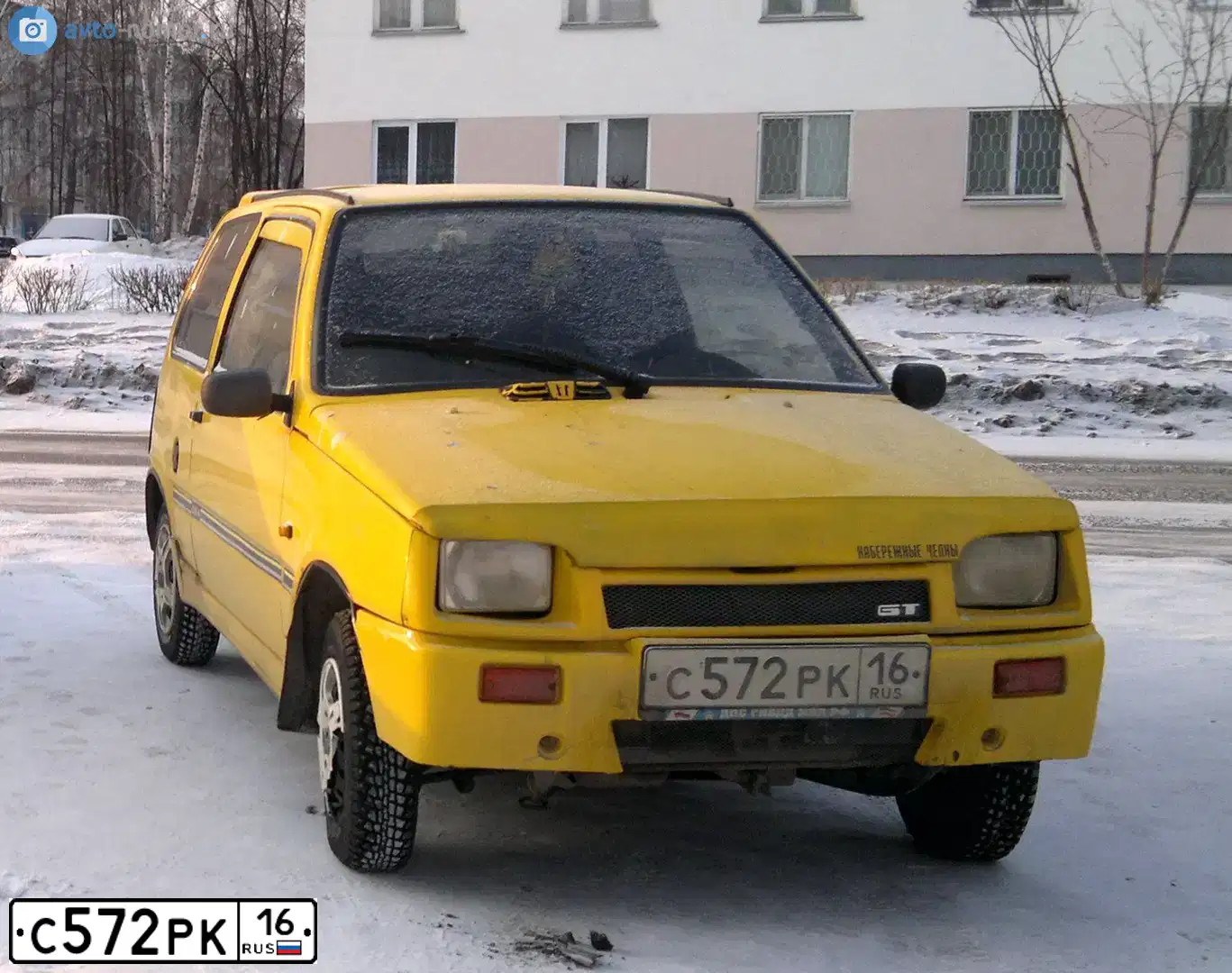 Фото автомобиля VAZ ВАЗ11113, 2000 — госномер Х555АМ28. Цвет: ЖЕЛТЫЙ