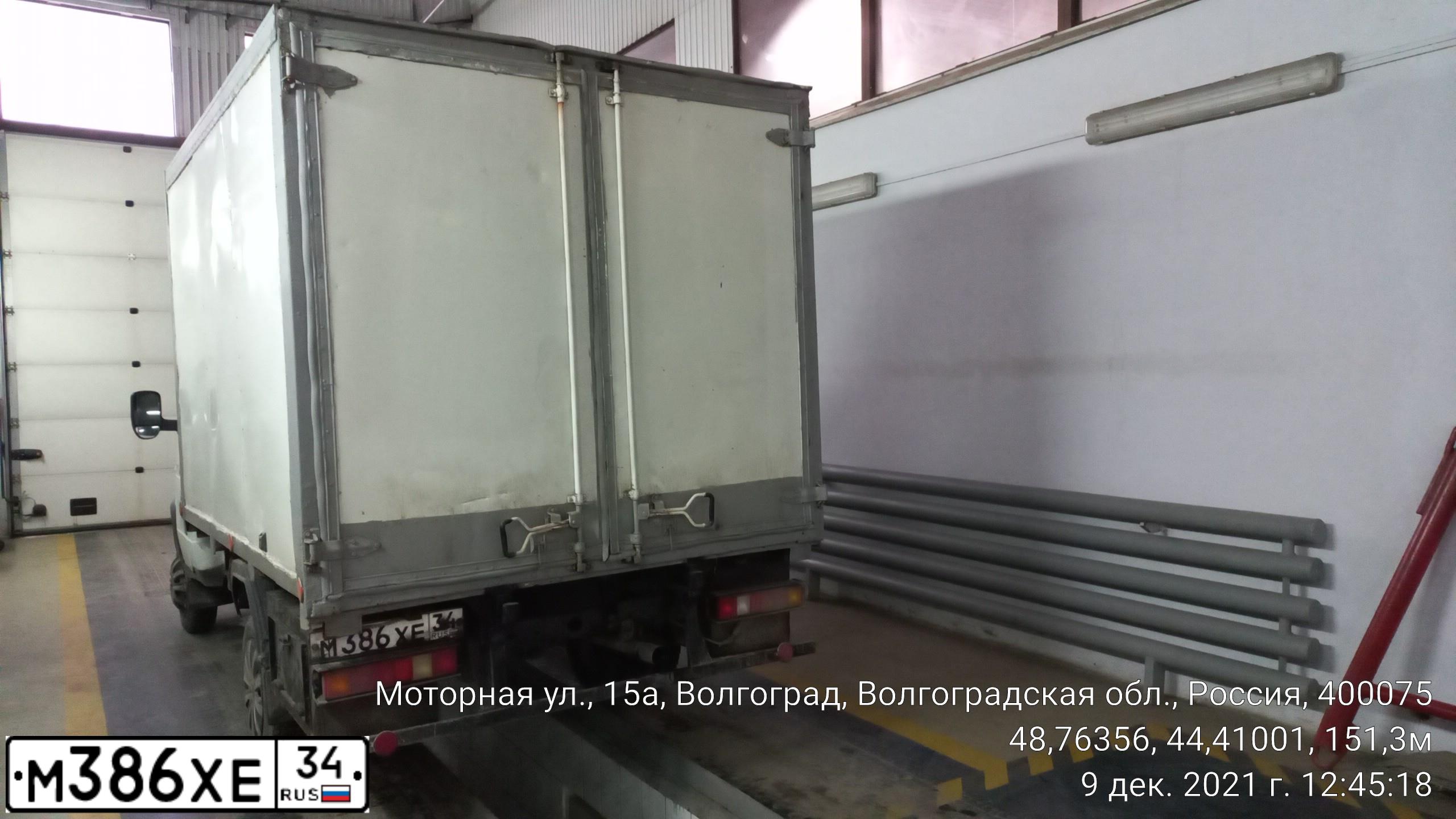 Фото автомобиля GAZ 3302 EL, 2008 — госномер М386ХЕ34. Цвет: БЕЛЫЙ