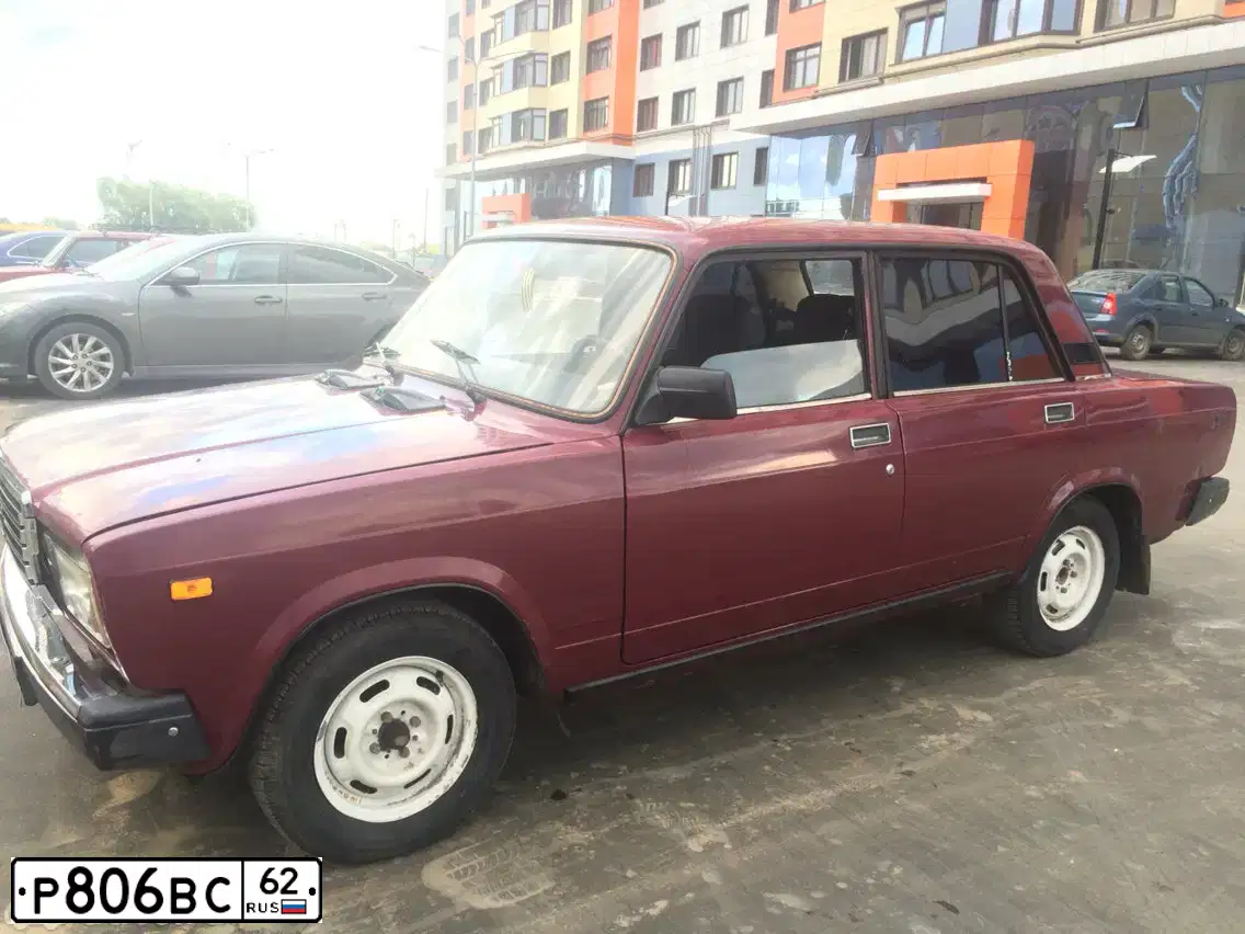 Фото автомобиля ВАЗ 21074, 2005 — госномер Р178НМ62. Цвет: ВИШНЕВЫЙ