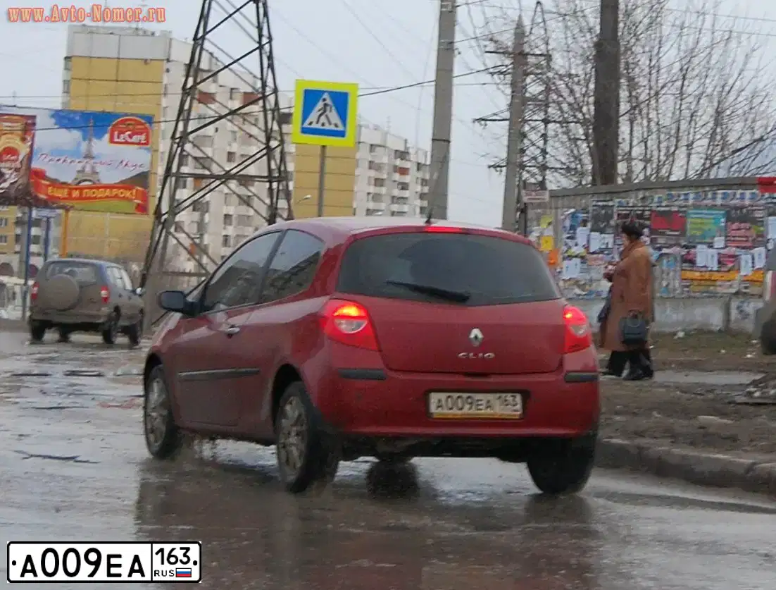 Фото автомобиля RENAULT CLIO, 2008 — госномер К342АС763. Цвет: Красный
