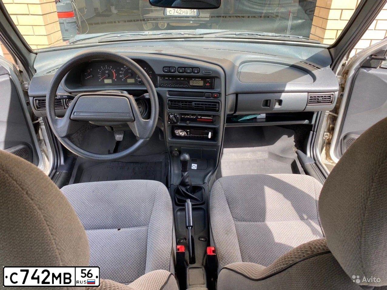 Фото автомобиля LADA 2110 LADA, 2005 — госномер В511ЕУ156. Цвет: ЧЕРНЫЙ МЕТАЛЛИК
