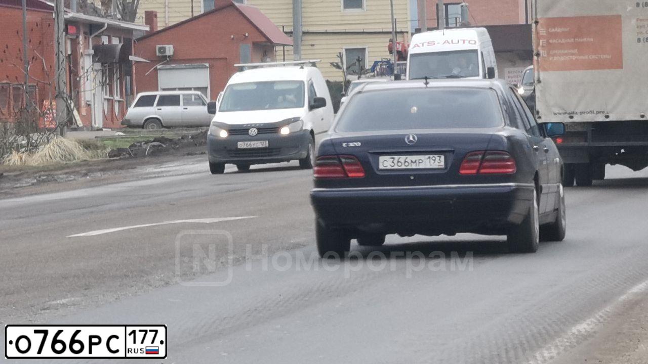 Фото автомобиля TOYOTA CAMRY, 2007 — госномер Н634РТ77. Цвет: СЕРЫЙ