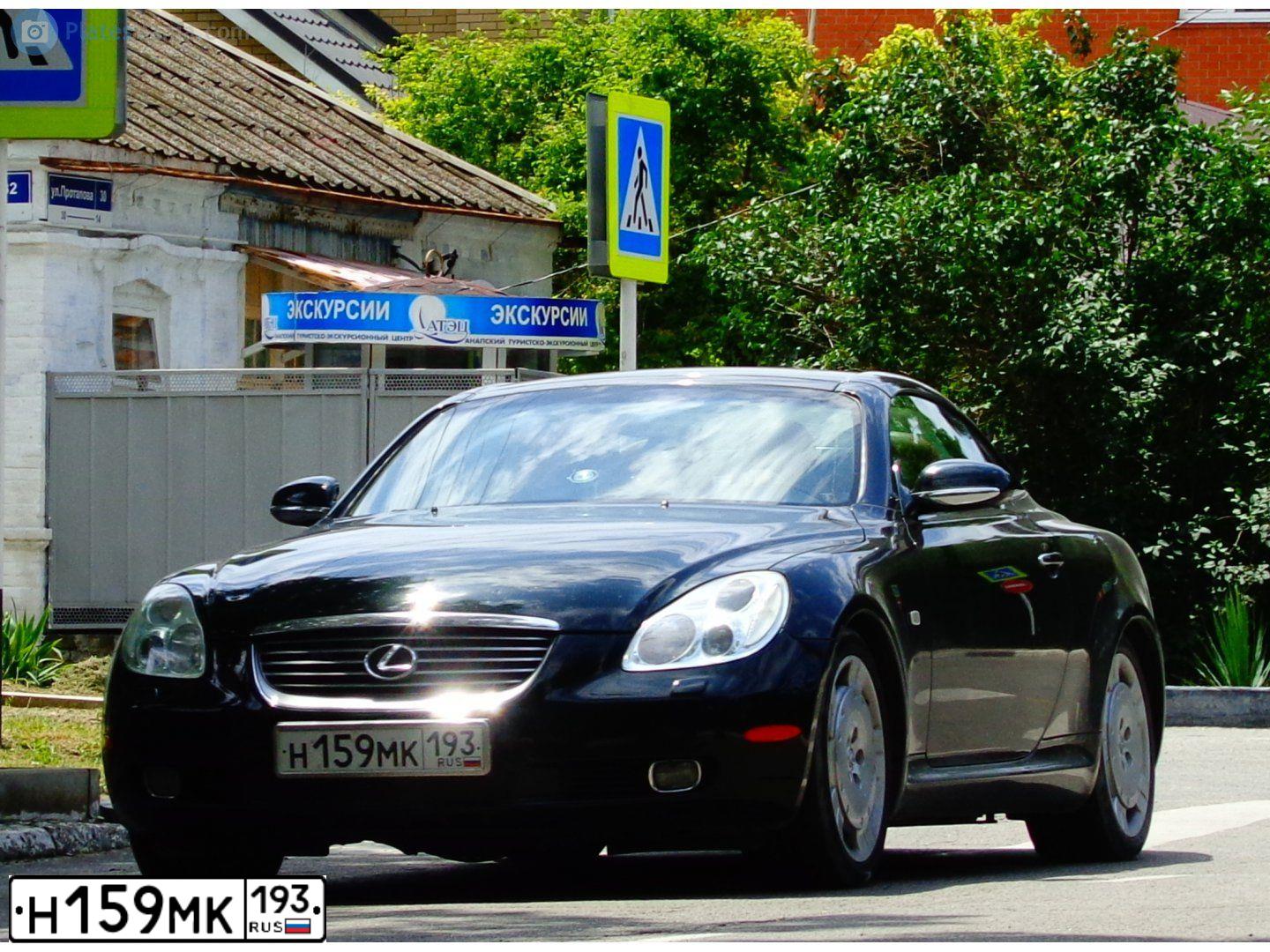 Фото автомобиля LEXUS SC, 2002 — госномер Т001СЕ34. Цвет: ЗЕЛЕНЫЙ