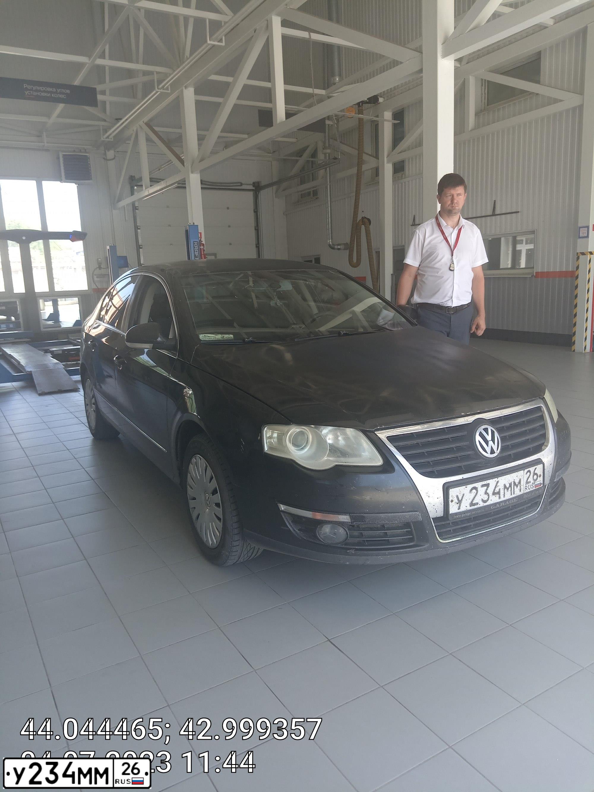 Фото автомобиля VOLKSWAGEN PASSAT, 2009 — госномер С512ХС193. Цвет: ЧЕРНЫЙ