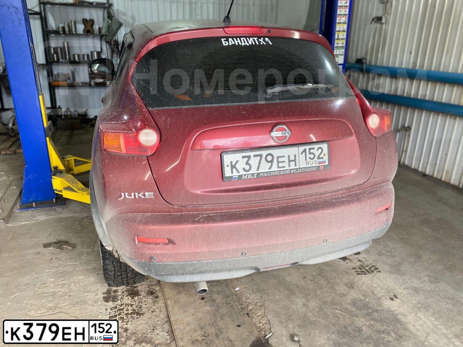 Фото автомобиля NISSAN JUKE, 2012 — госномер К379ЕН152. Цвет: Красный