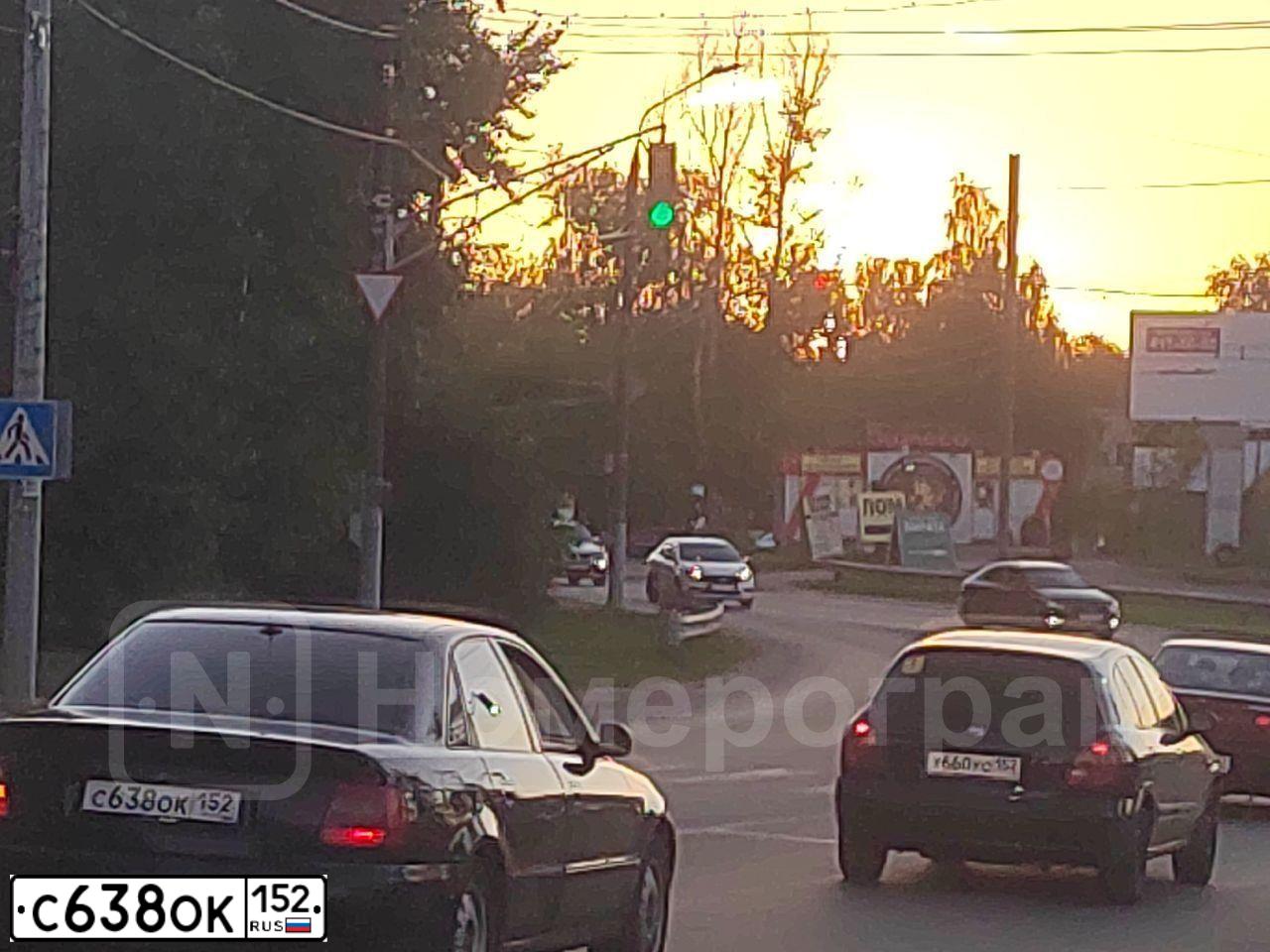 Фото автомобиля AUDI A4, 1999 — госномер С638ОК152. Цвет: ЧЕРНЫЙ