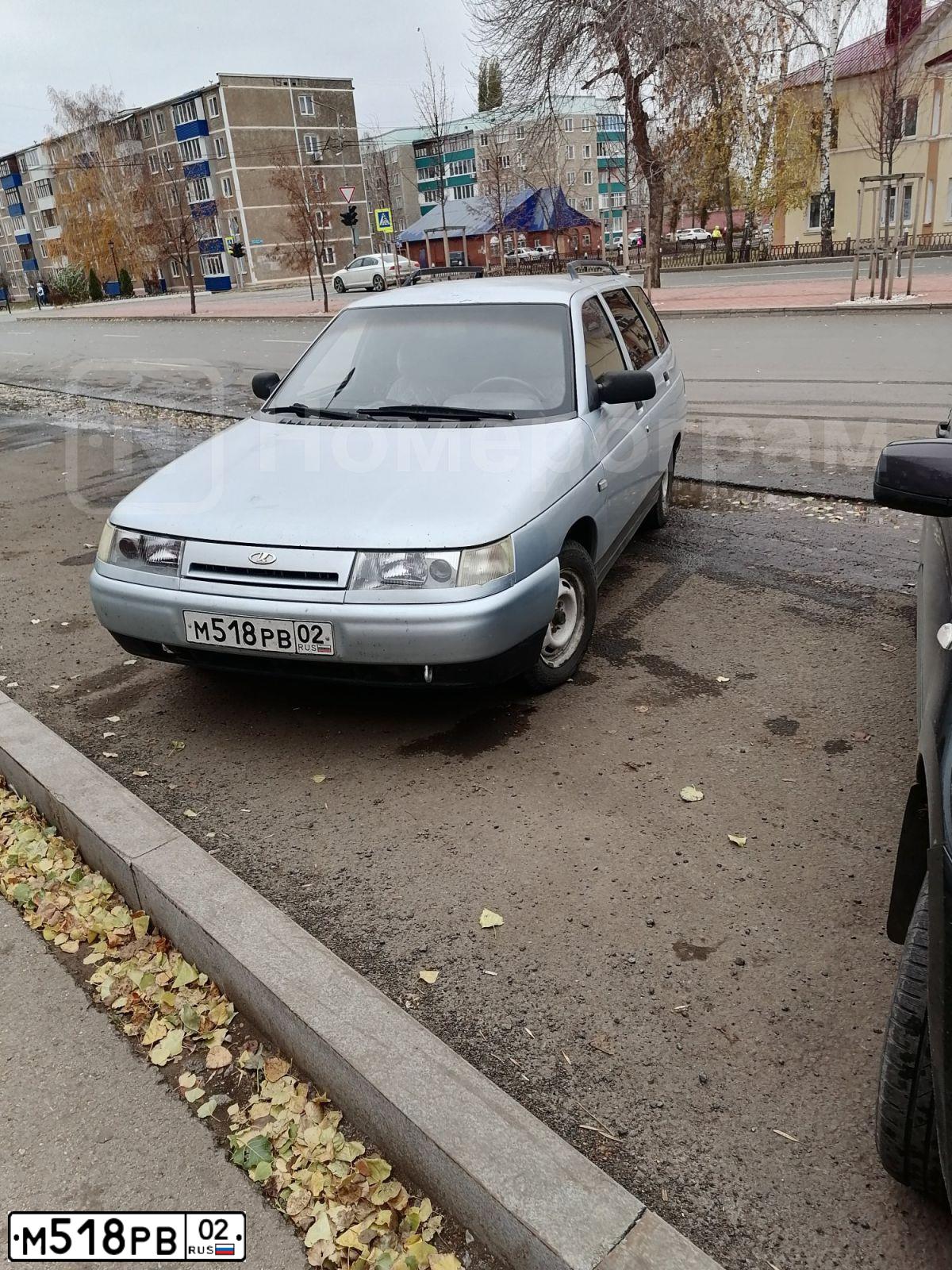 Фото автомобиля LADA 2111, 2001 — госномер М518РВ02. Цвет: СЕРЕБРИСТО-ГОЛУБОЙ