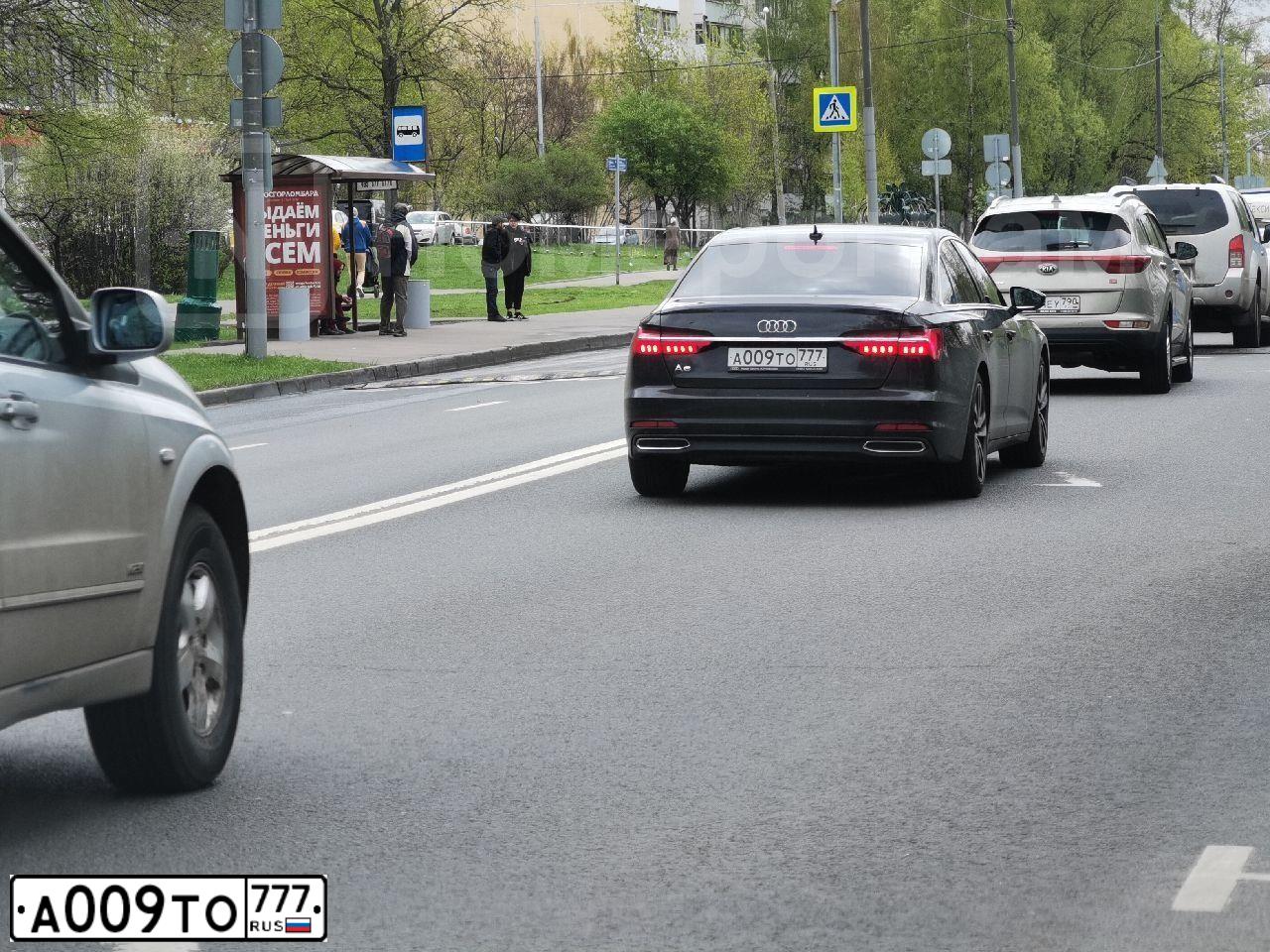 Фото автомобиля CHEVROLET VIVA, 2006 — госномер В211ЕК21. Цвет: ТЕМНО-СИНИЙ МЕТАЛЛИК