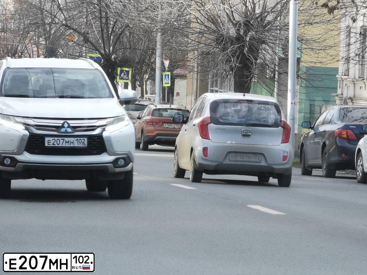Фото автомобиля MITSUBISHI PAJERO, 2018 — госномер О445ВХ702. Цвет: Белый