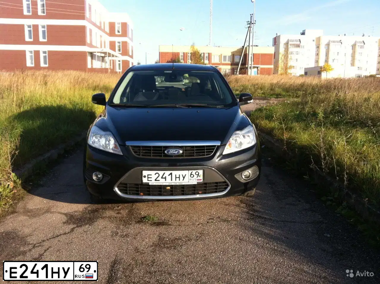 Фото автомобиля FORD D FOCUS, 2008 — госномер Е241НУ69. Цвет: ЧЕРНЫЙ
