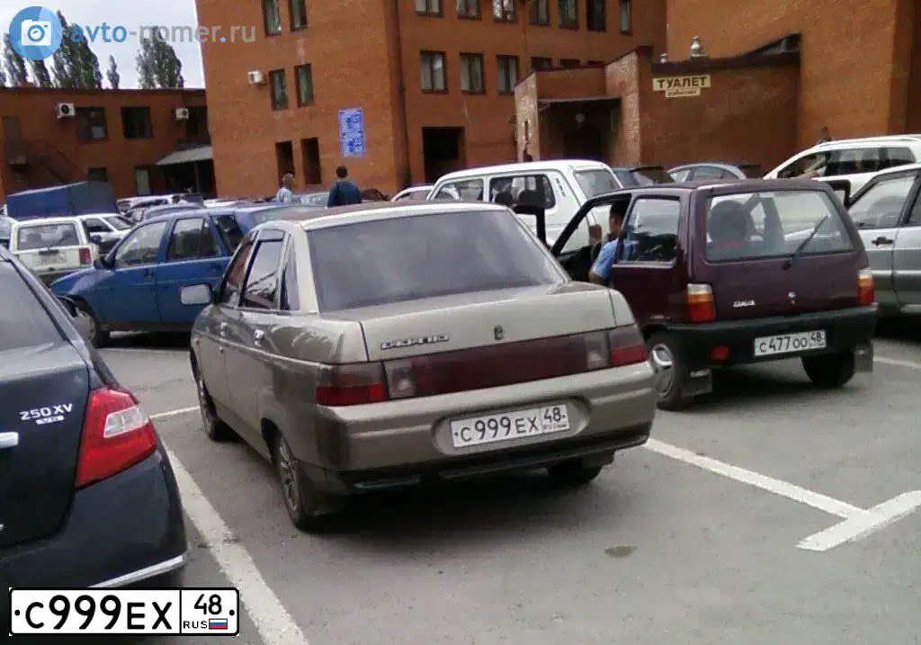 Фото автомобиля LADA 2110, 1999 — госномер С999ЕХ48. Цвет: СЕРЕБРИСТО-СЕРО-ЗЕЛЕНЫЙ