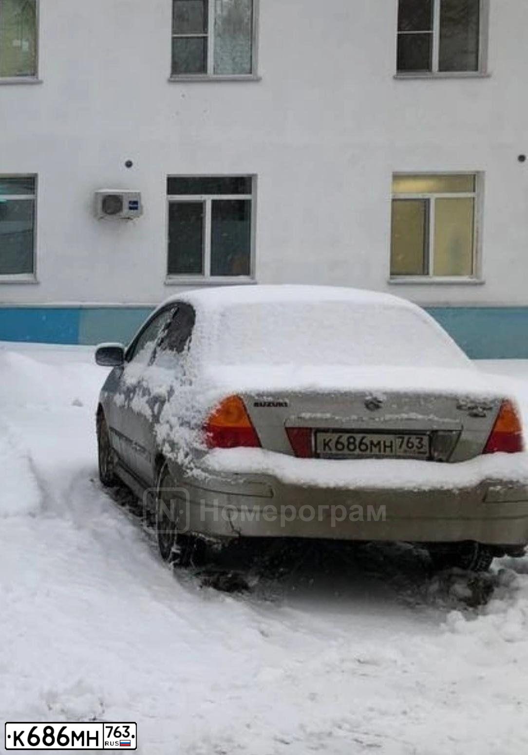 Фото автомобиля SUZUKI LIANA, 2007 — госномер Е541ВС763. Цвет: Серебристый